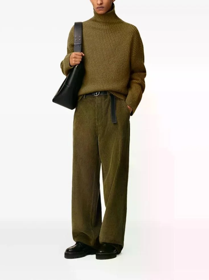 Ami Corduroy Loose-fit Trousers - Green.jpeg