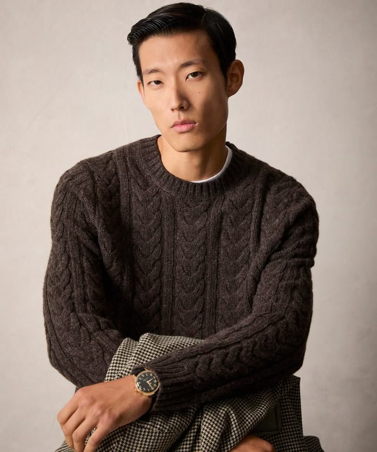 WOOL CABLE CREWNECK SWEATER IN ESPRESSO BEAN.jpeg