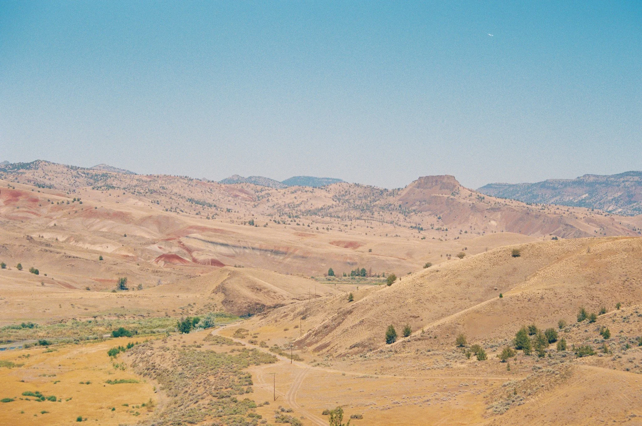 R1-05066-0019-edited_Web.jpg