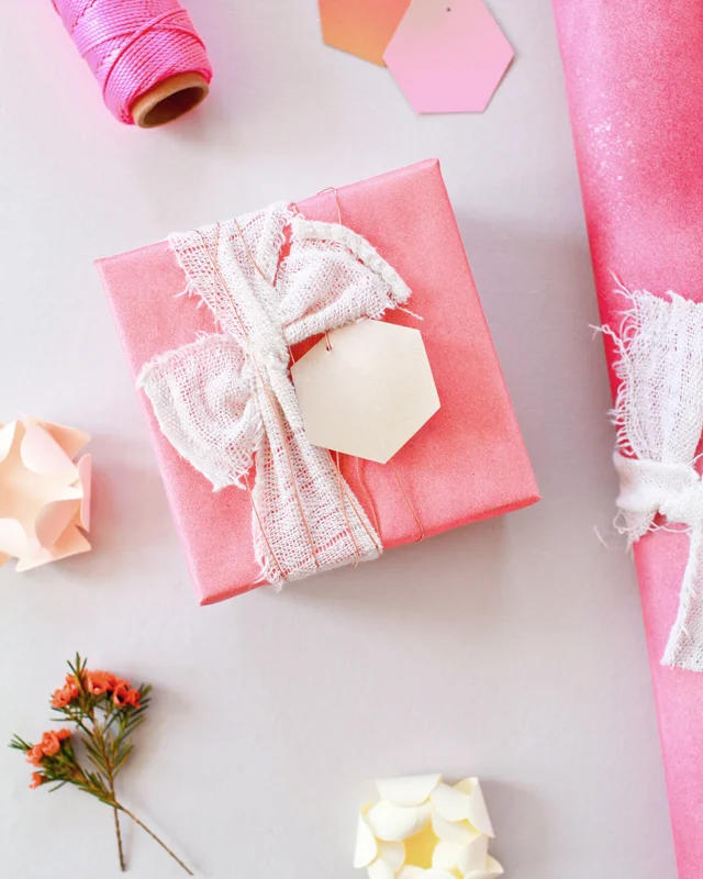 DIY-Spray-Paint-Gift-Wrap-OSBP-Home-Depot-Holiday-Style-Challenge-2015-9.jpg