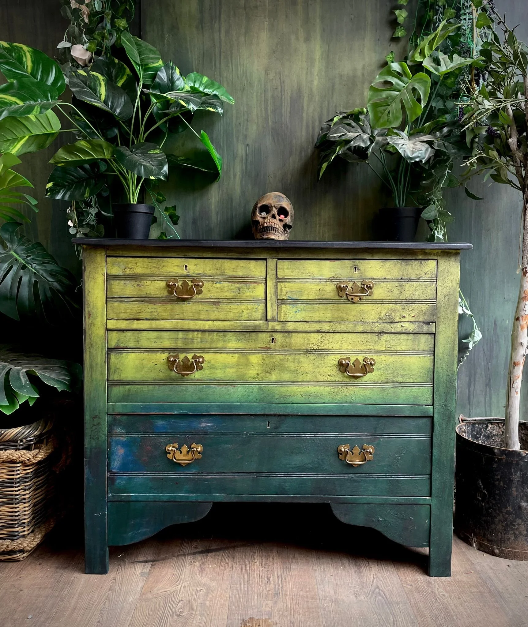 CHEST OF 4 DRAWERS BLENDED GREENS SOLID WOOD EDWARDIAN