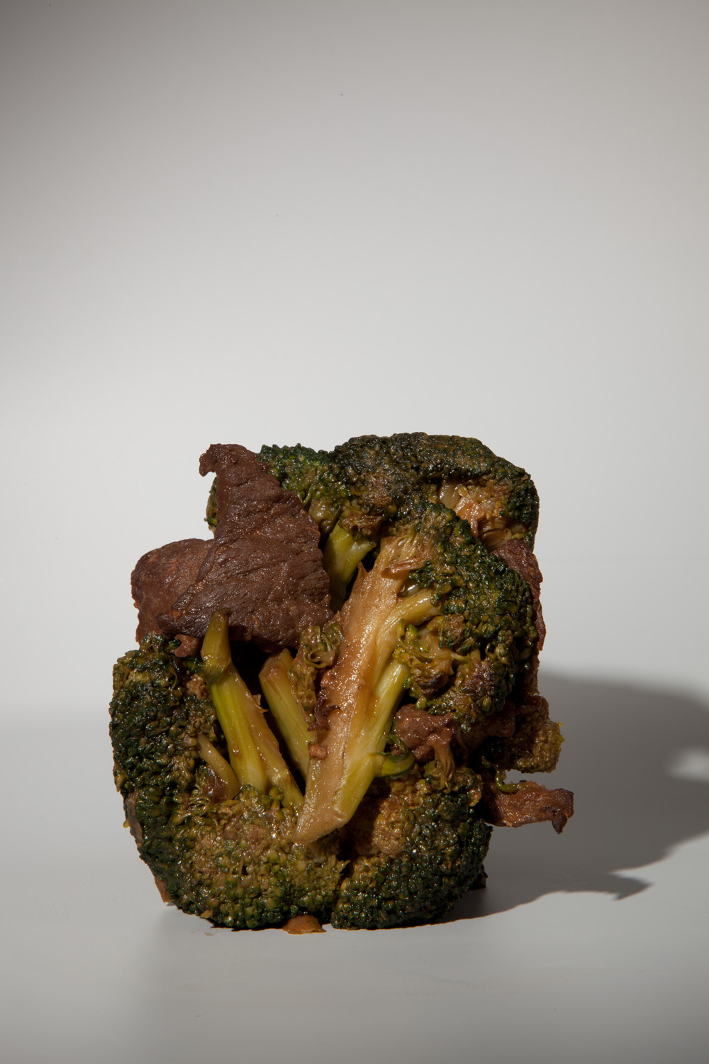  Beef and Broccoli #2, 10”x15”, Archival Inkjet Print, 2011.  芥蘭牛二號，25x38公分，無酸微噴藝術紙，2011。 