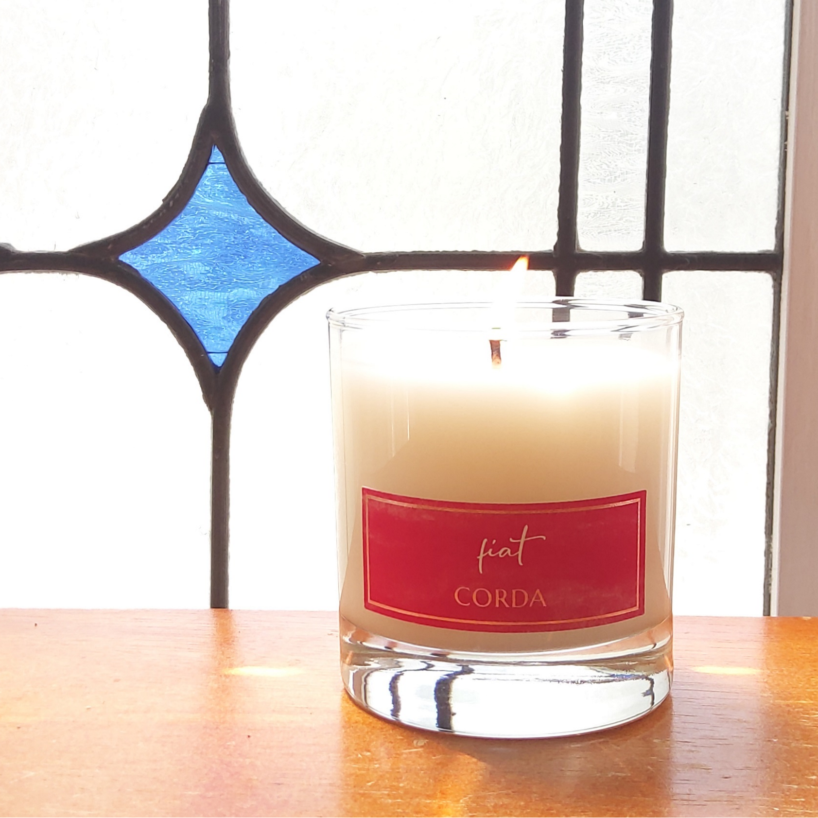 Fiat 3 (styled shot) Our Lady of the Annunciation CORDA candle.png