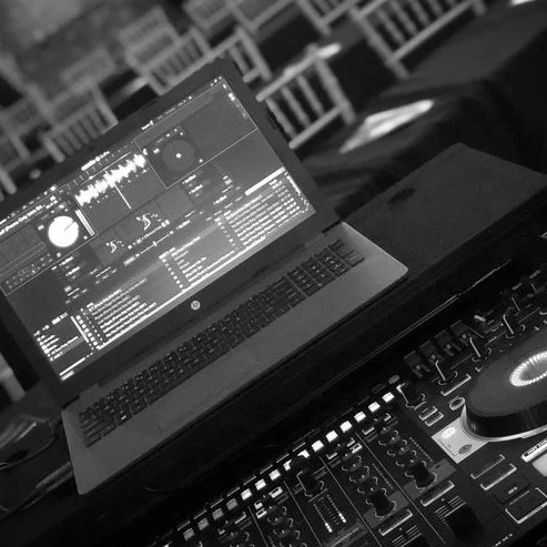 DJ+MC.jpg