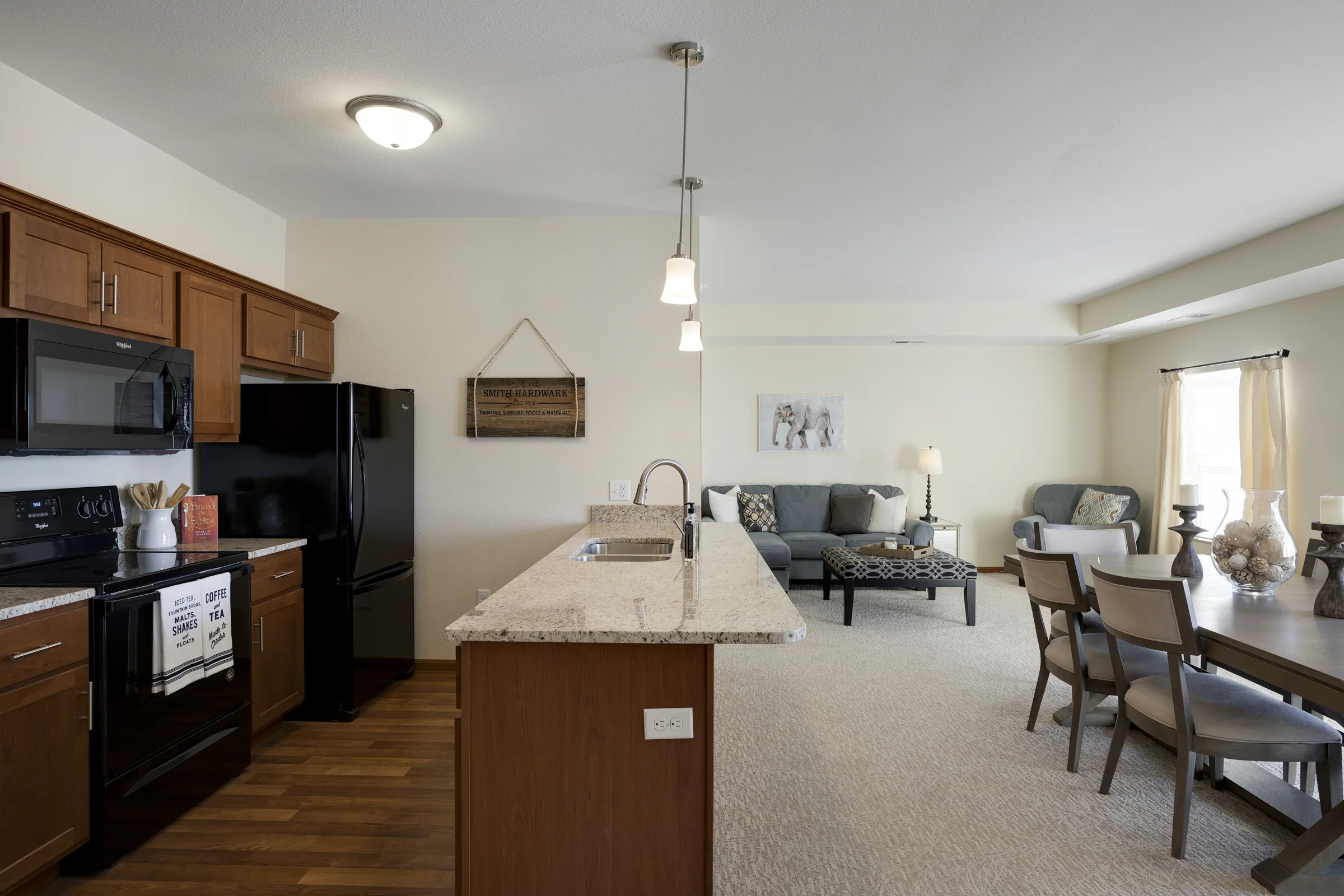 Estates at Arbor Oaks_002.jpg