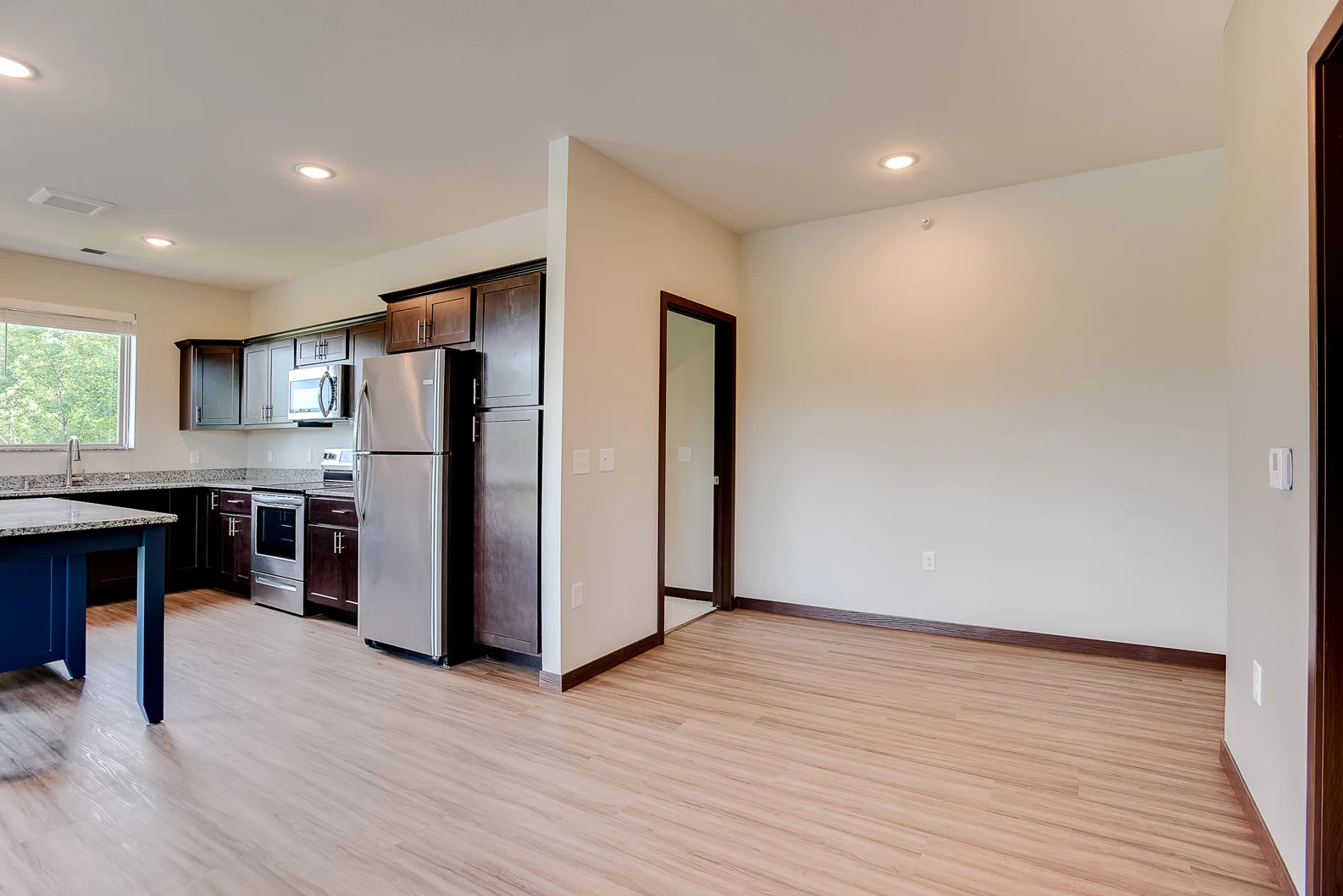 3000-Chestnut-St-114-008.jpg