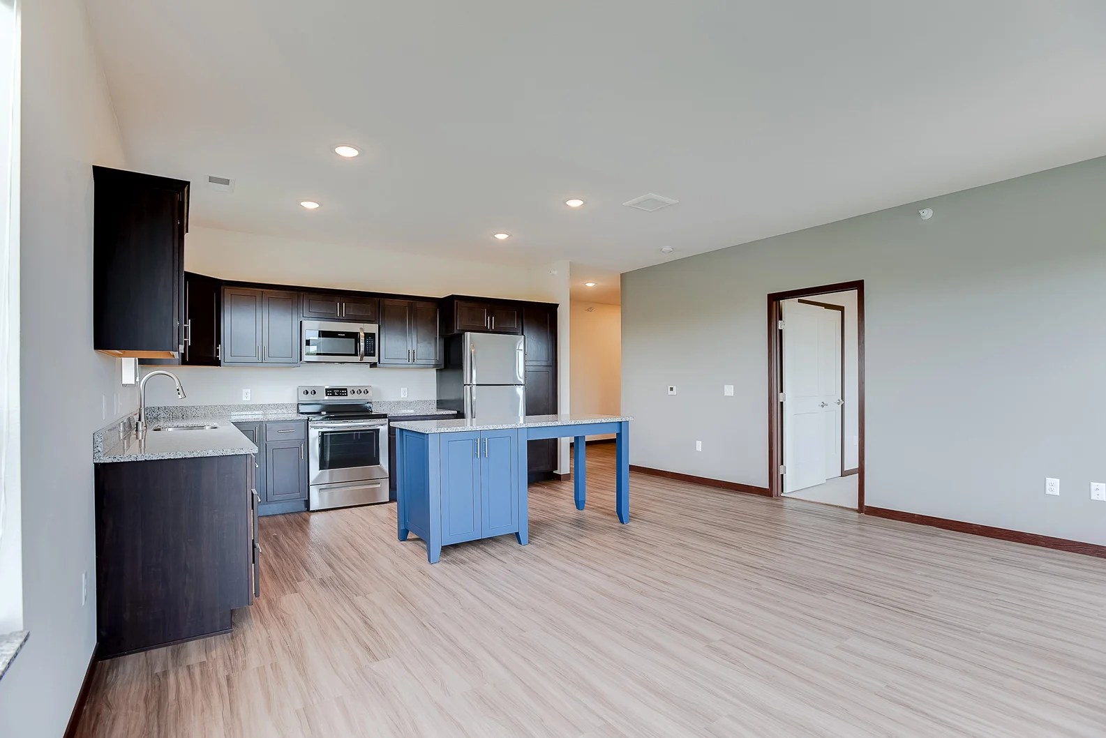 3000-Chestnut-St-332-005.jpg