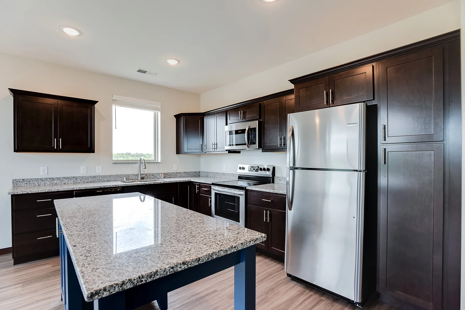 3000-Chestnut-St-332-009.jpg