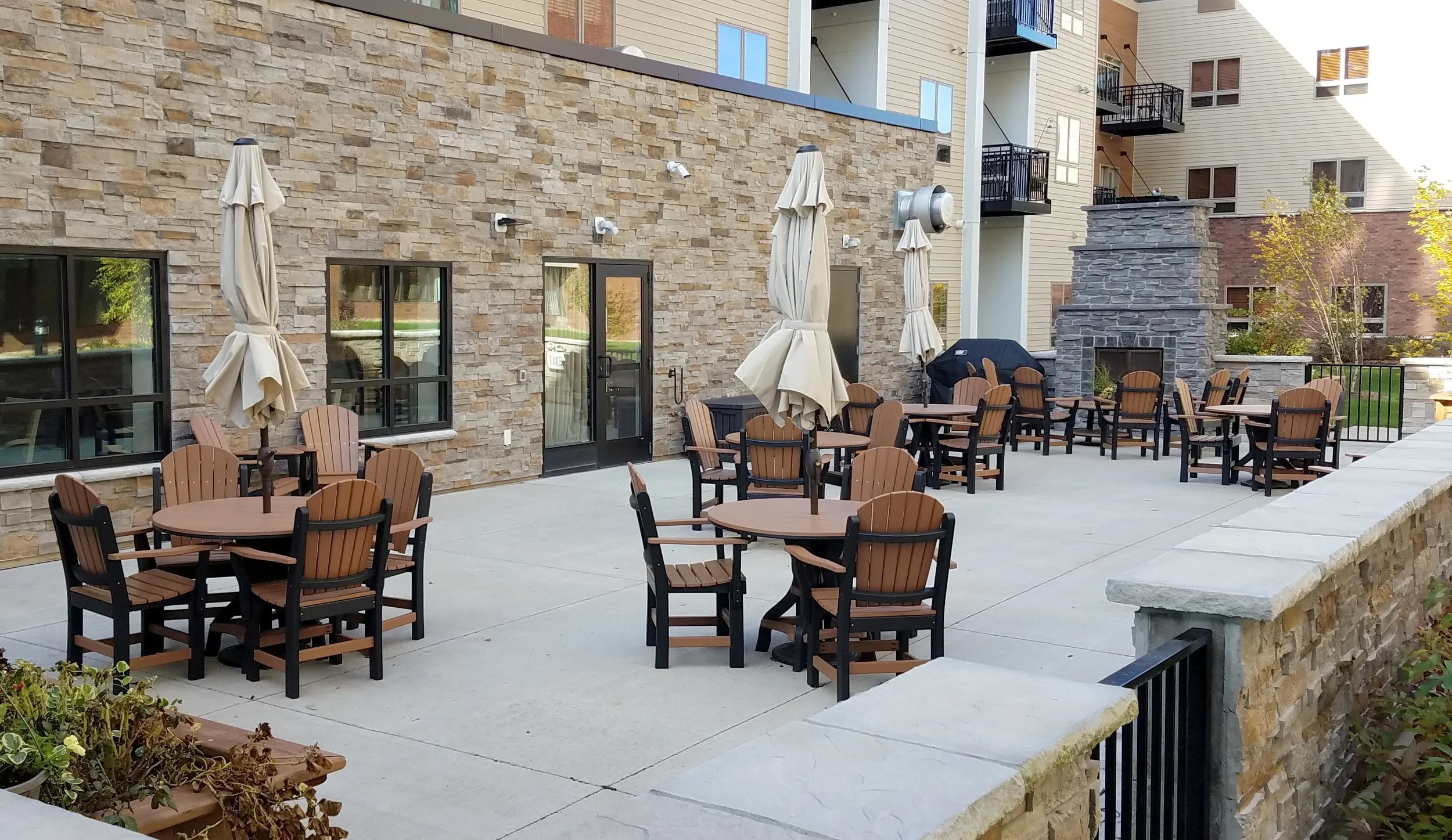 patio2.jpg