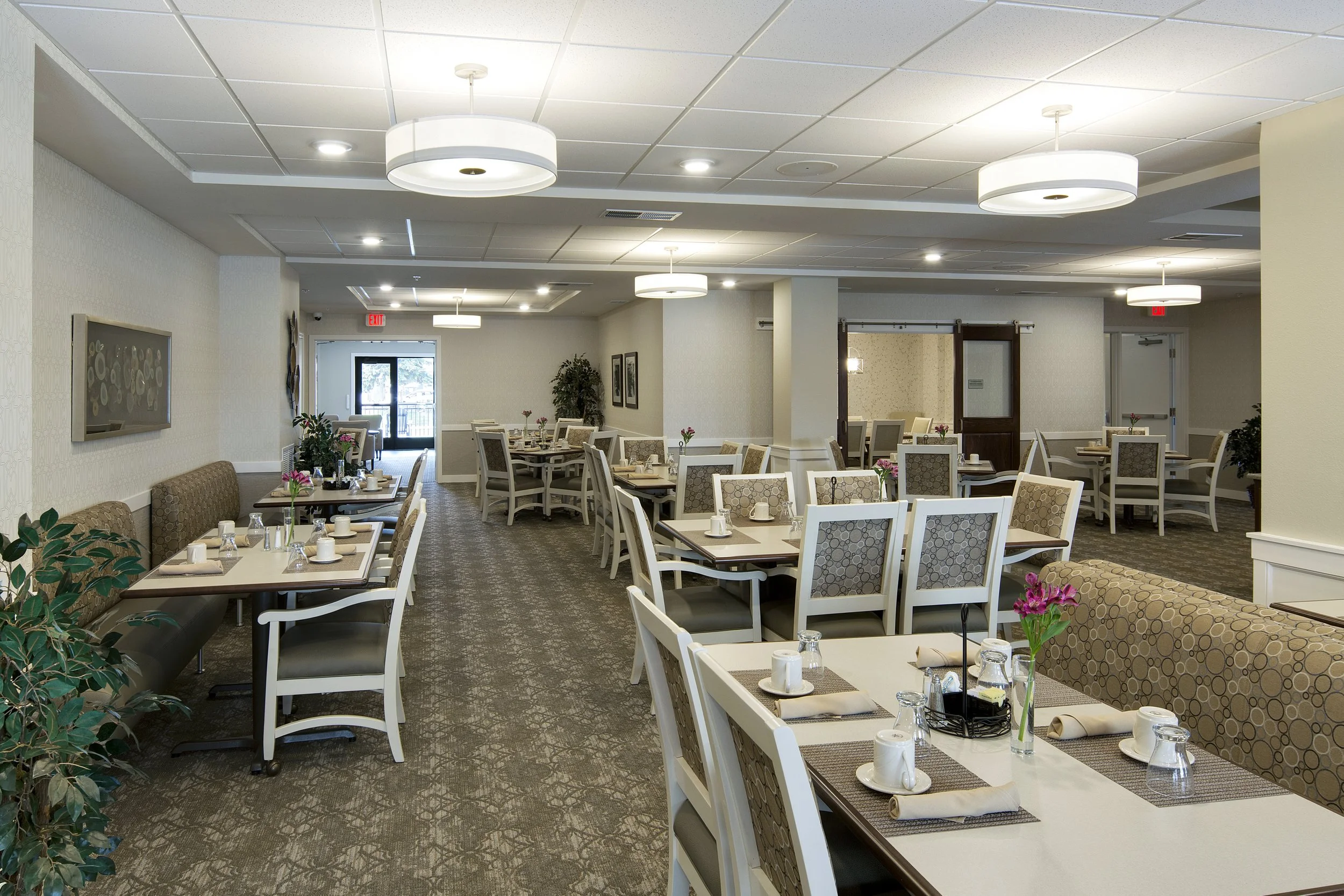 Yorkshire of Edina Senior Living_009.jpg