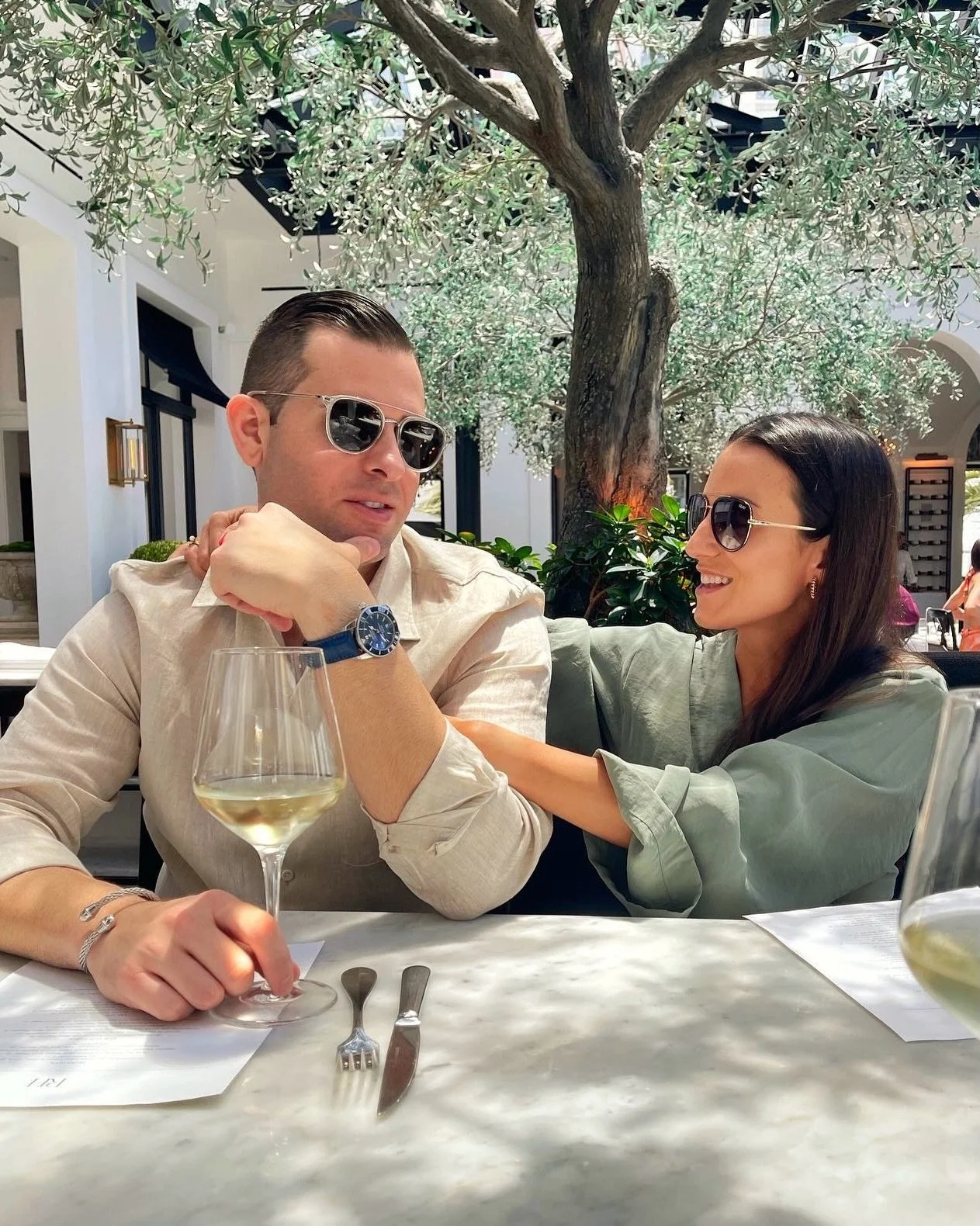 today is this sexy dude&rsquo;s birthday 🥂🎉 let&rsquo;s all wish him a very happy bday in the comments!

@getoutandeat you are my bestest friend, my rock &amp; my favorite part of life 🫶🏼 I hope you have the absolute best day today. Love you to t