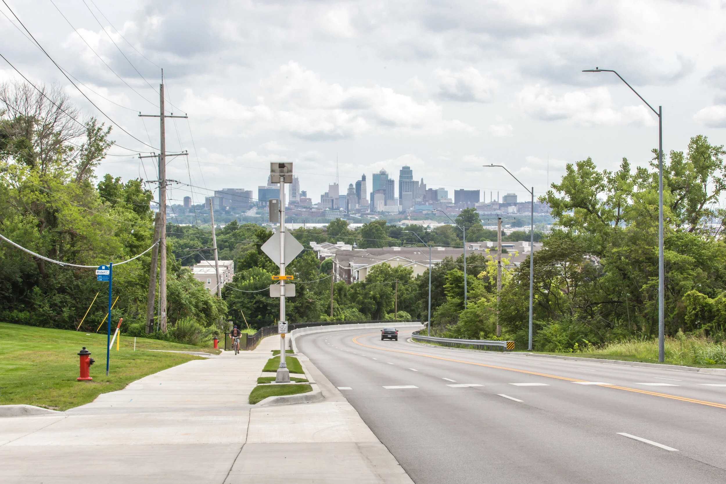 North Oak Trafficway DesignBuild — TREKK Design Group, LLC