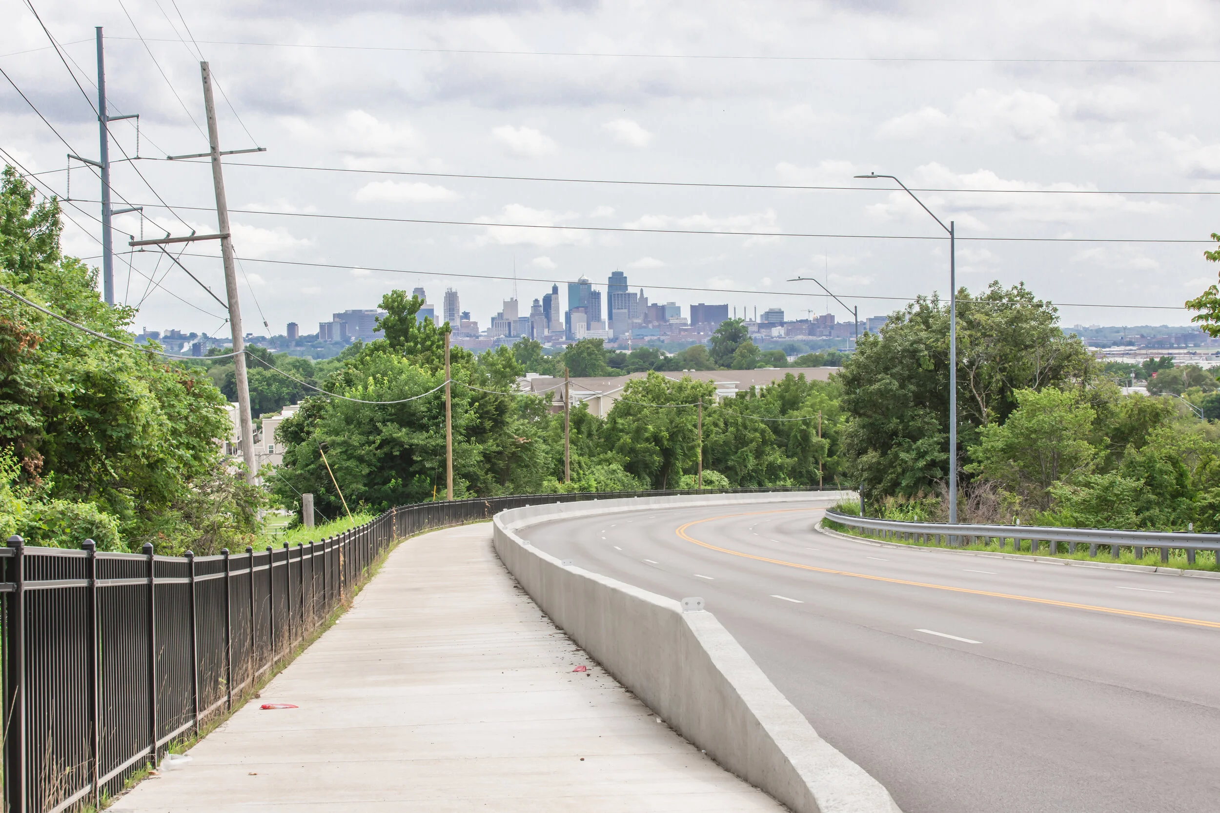 North Oak Trafficway DesignBuild — TREKK Design Group, LLC