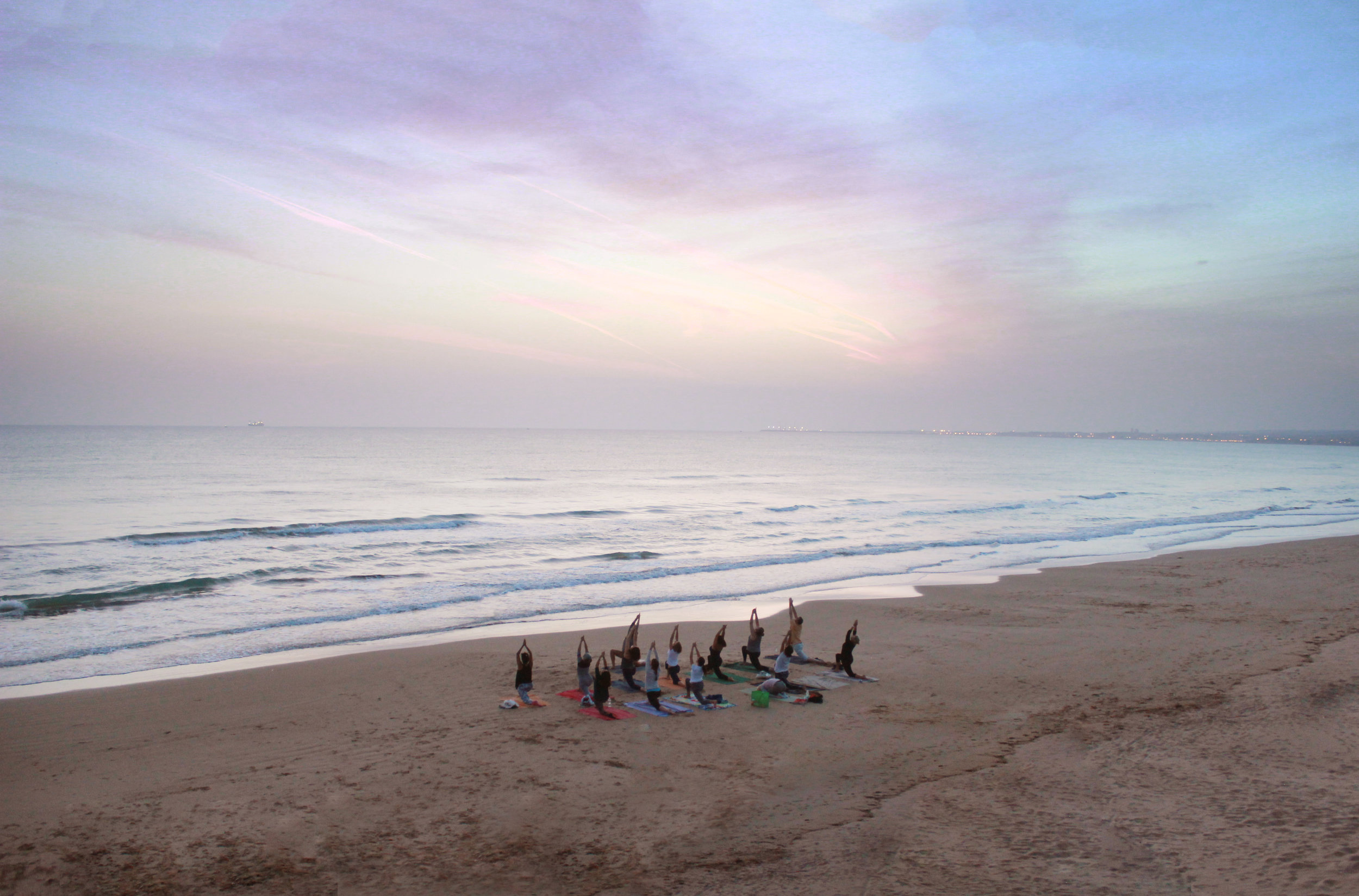 beach_yoga_Sunset.jpg
