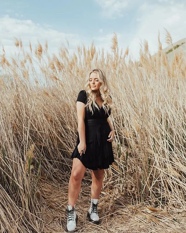 pampas grass is my new favorite thing