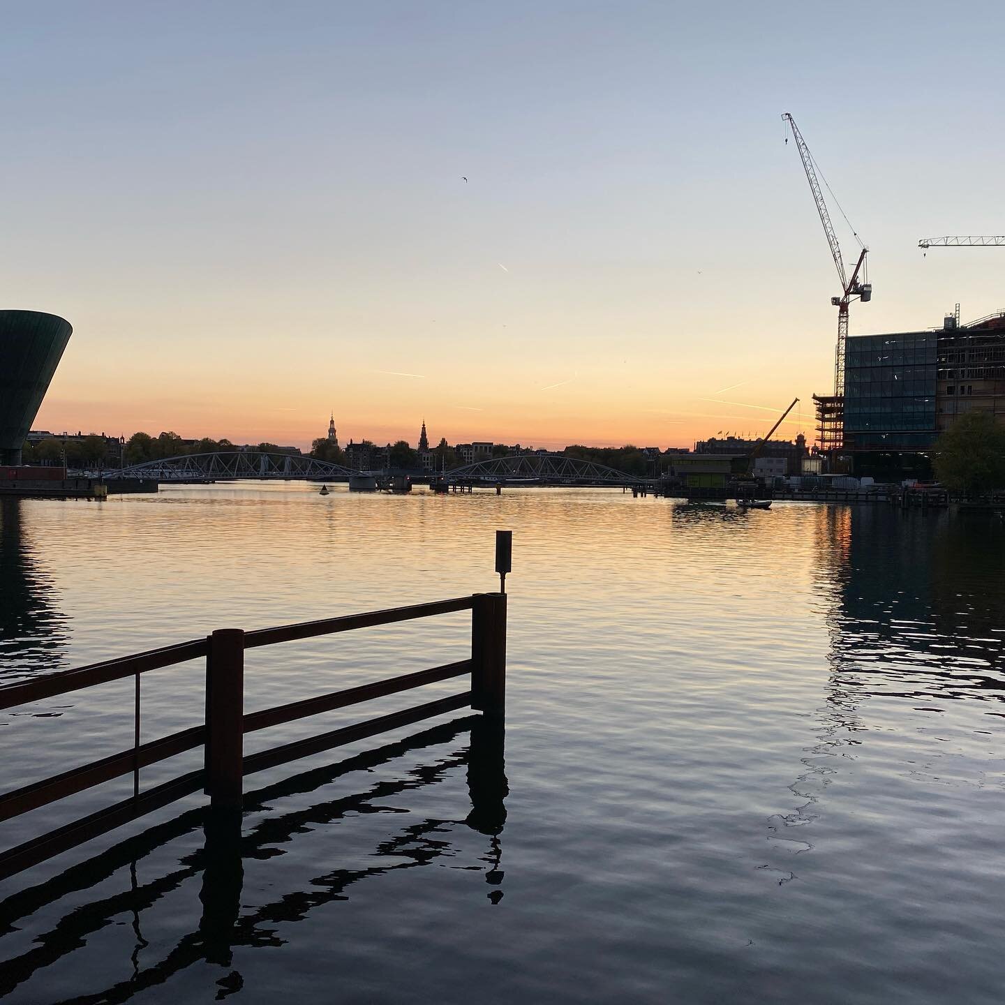 Biking home after a great day on the lab 
! Yes, sometimes we do work on Sunday. Choose what you like to do!  #cosmeticscience #cosmeticformulator #cosmeticengineer