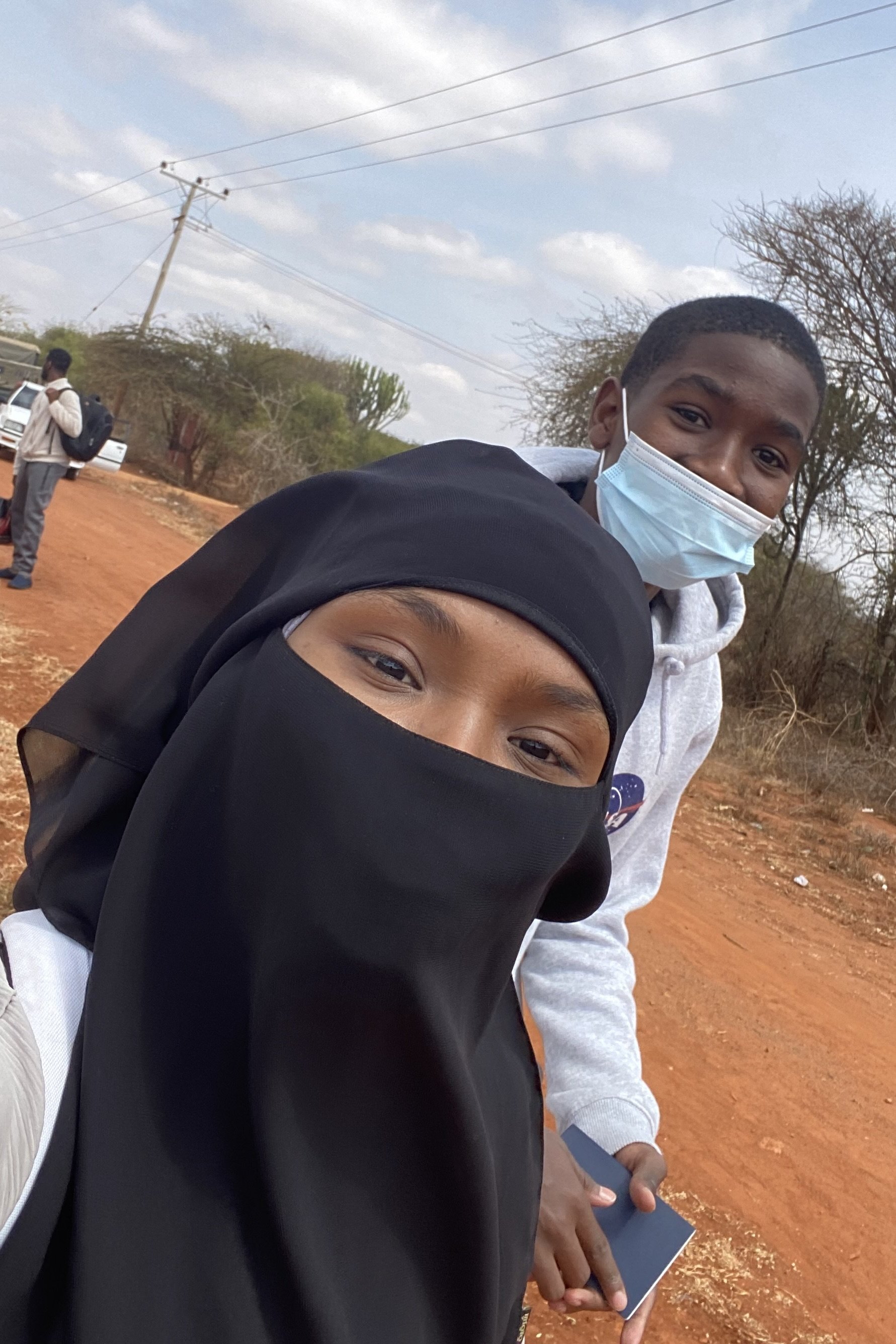 Safiya Khalid and her brother Sharmarke, traveling to Hagadera, Kenya, 2021