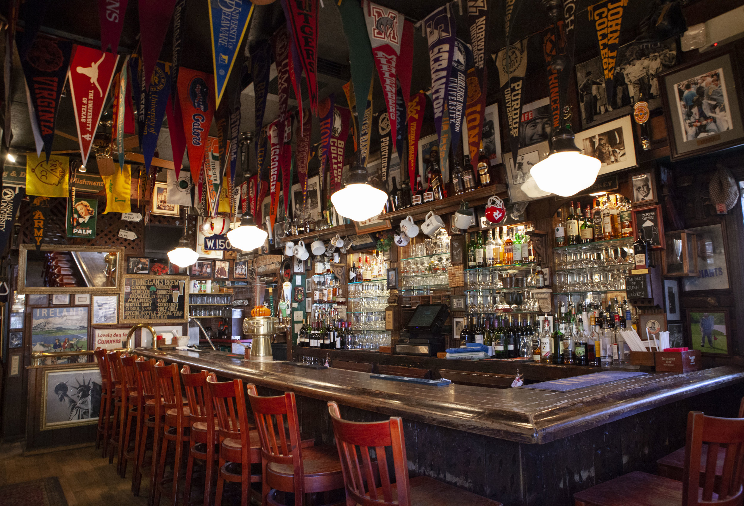 PJ-Finnegan's-bar-restaurant-authentic-Irish-pub.jpg