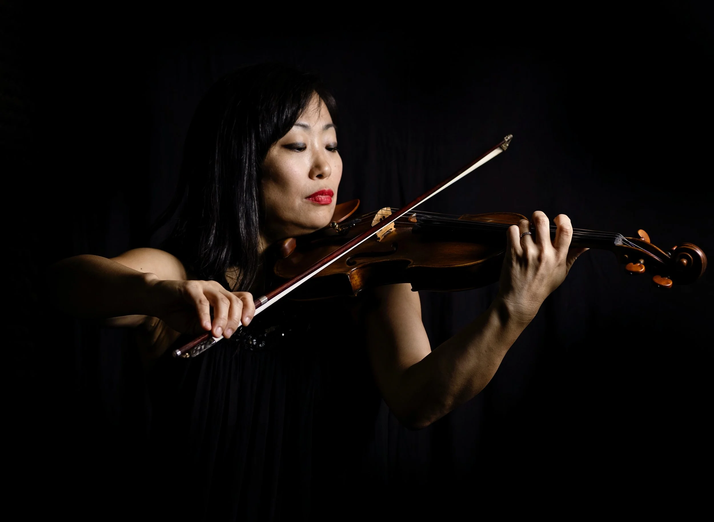 Artist Profile: Pauline Kim Harris