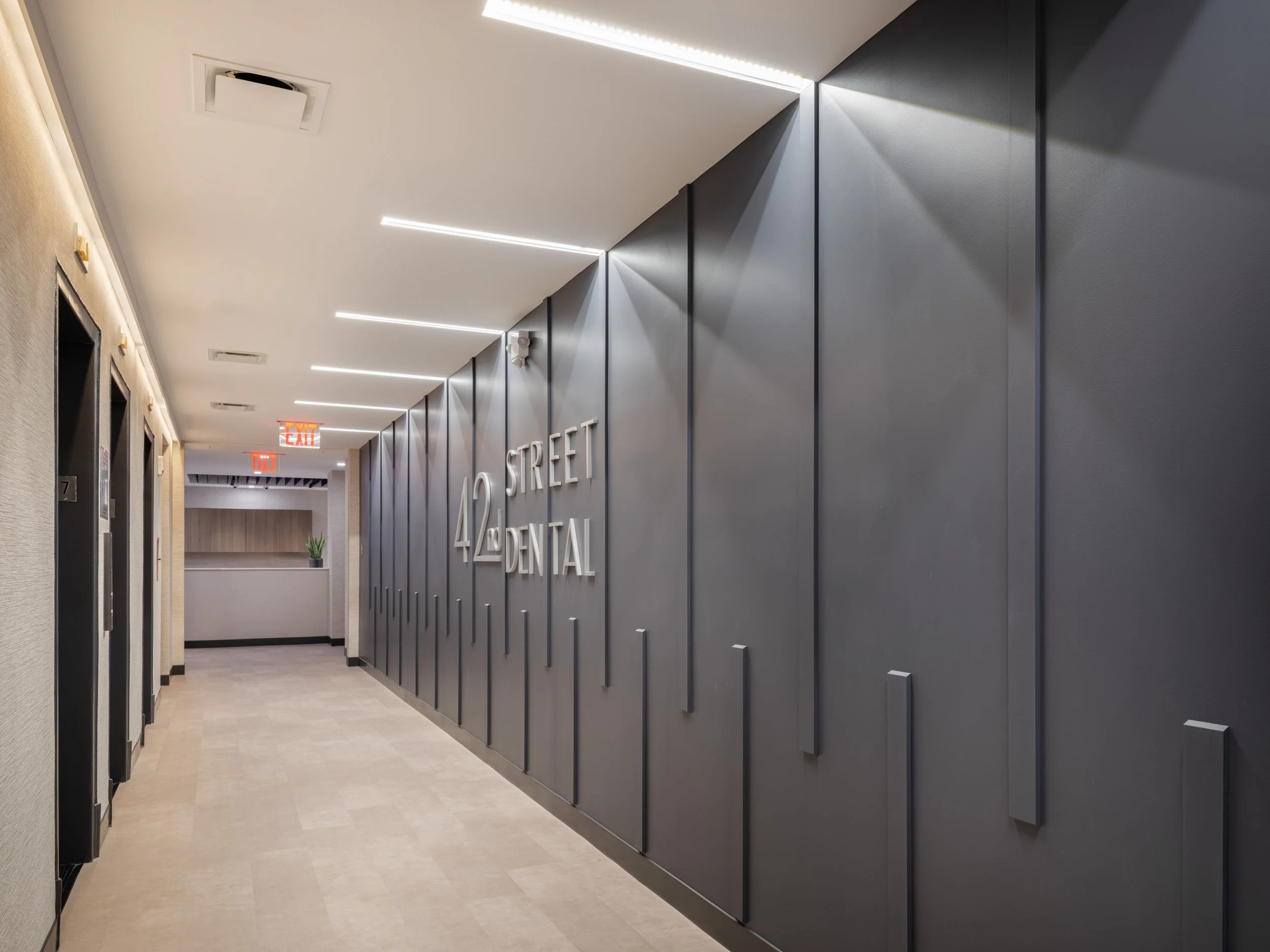 42nd St. Dental_1.jpg