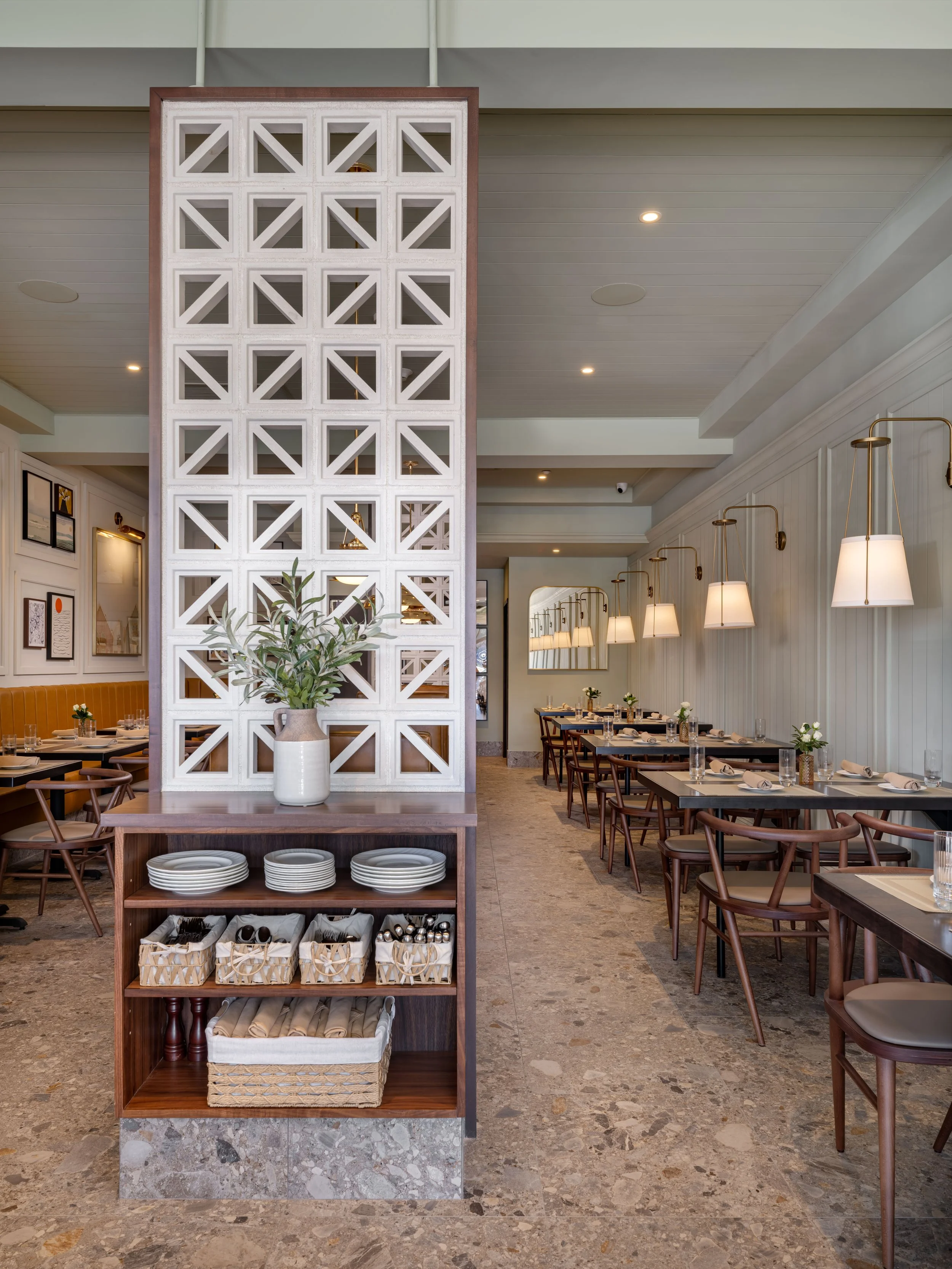 Tonino's Trattoria_2.jpg