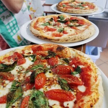 LIVE Homemade Pizza Class with Marika & Emanuele from Positano