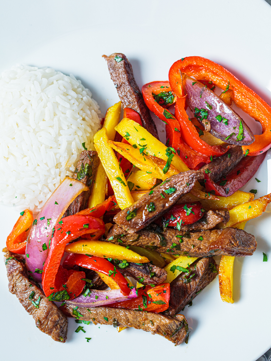 lomo saltado_canva.png