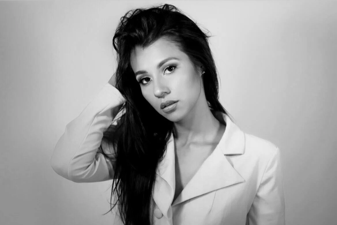 Nelyda G.