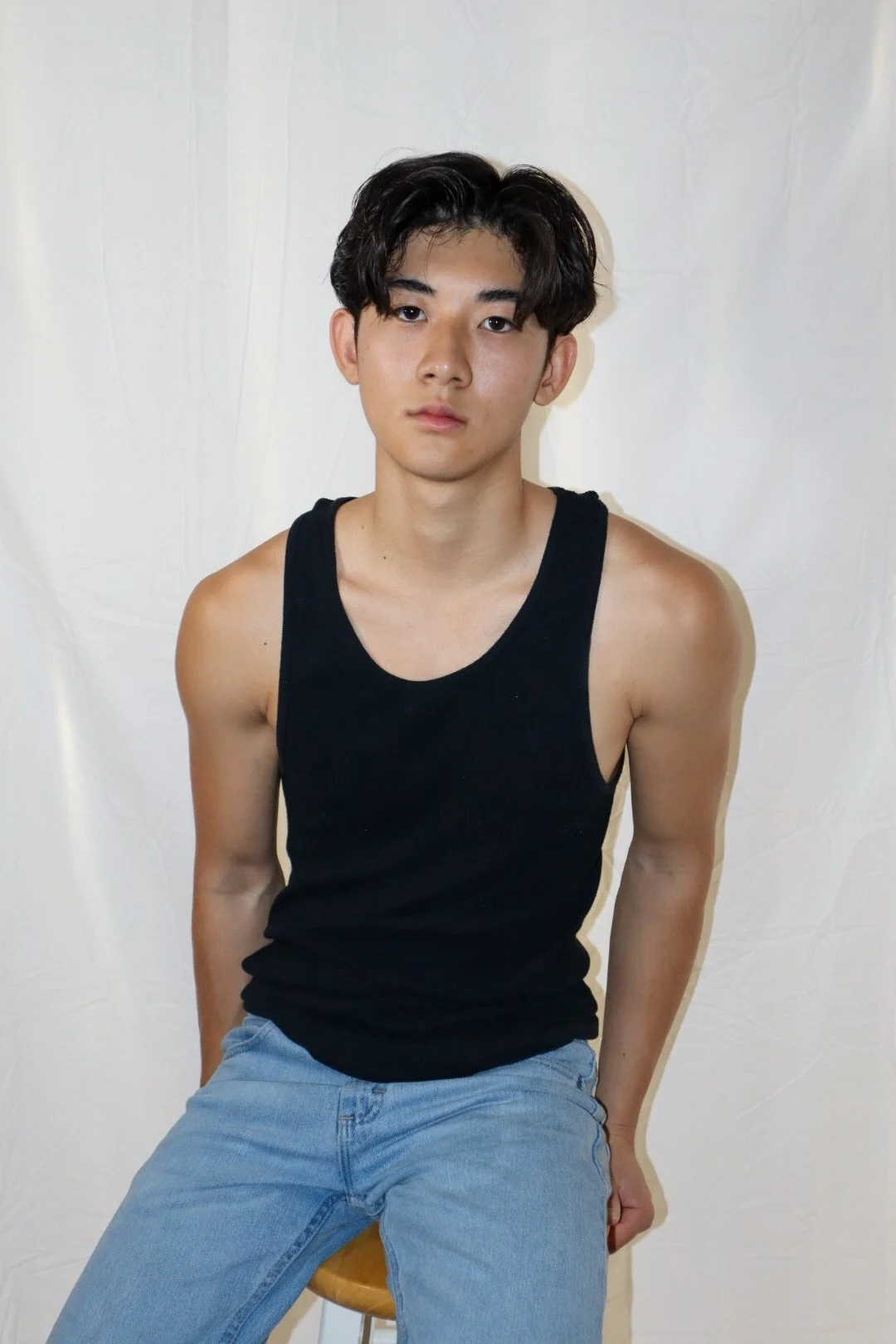 SH tank sitting 2.JPG