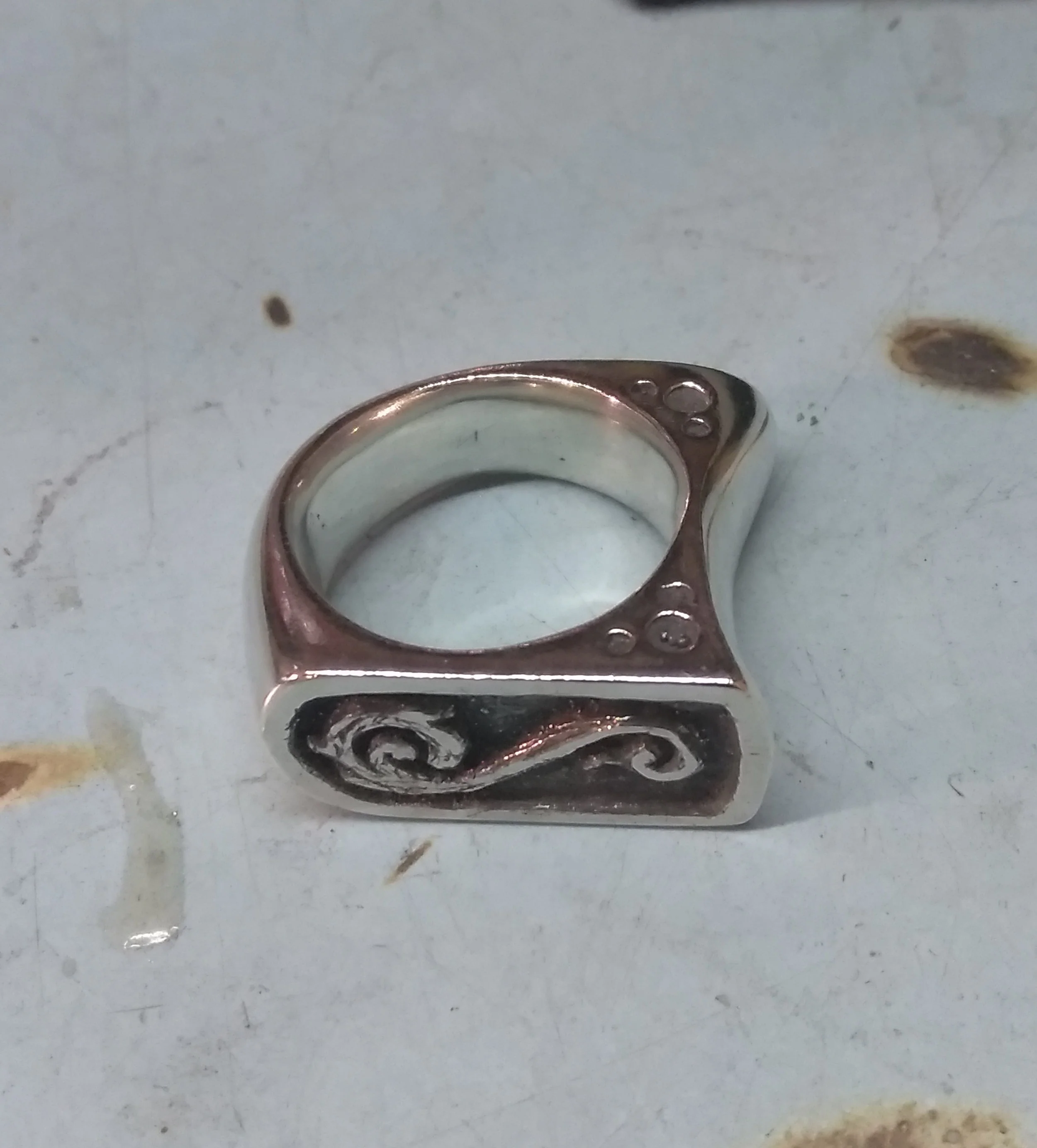 Filigree Neighbor Ring