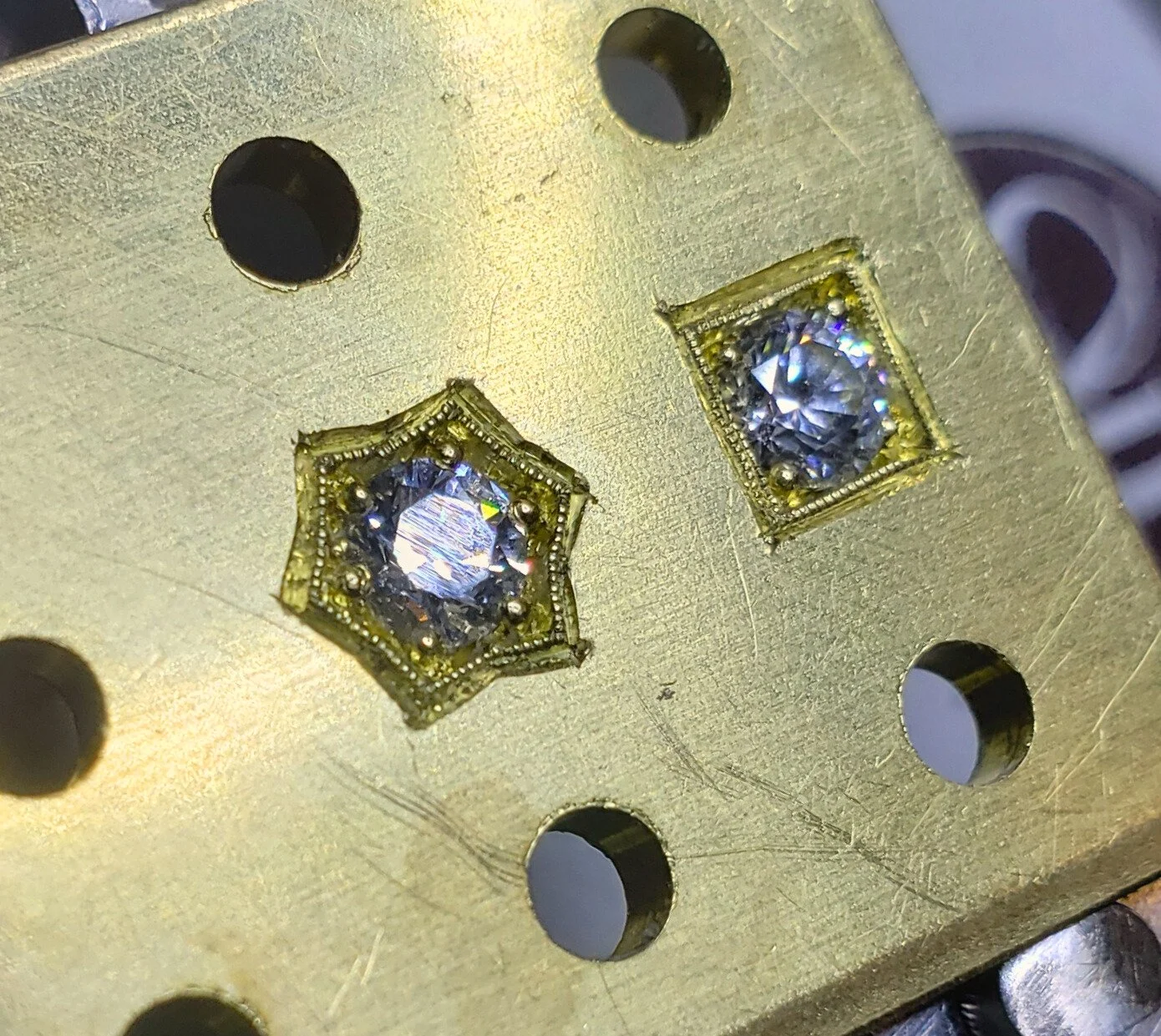 Bead-Set Brass Settings – Technique Exploration