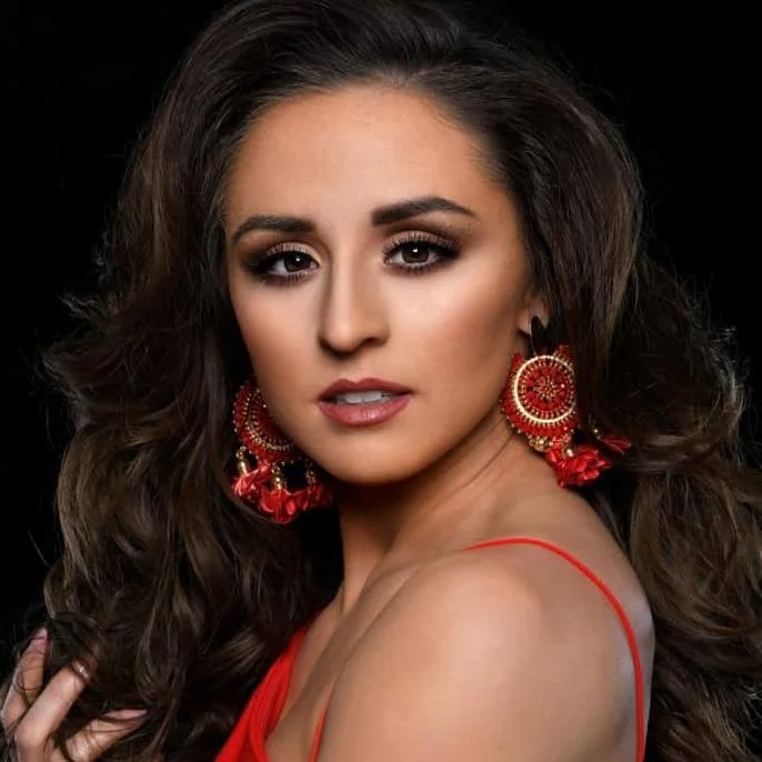 yesenia.jpg