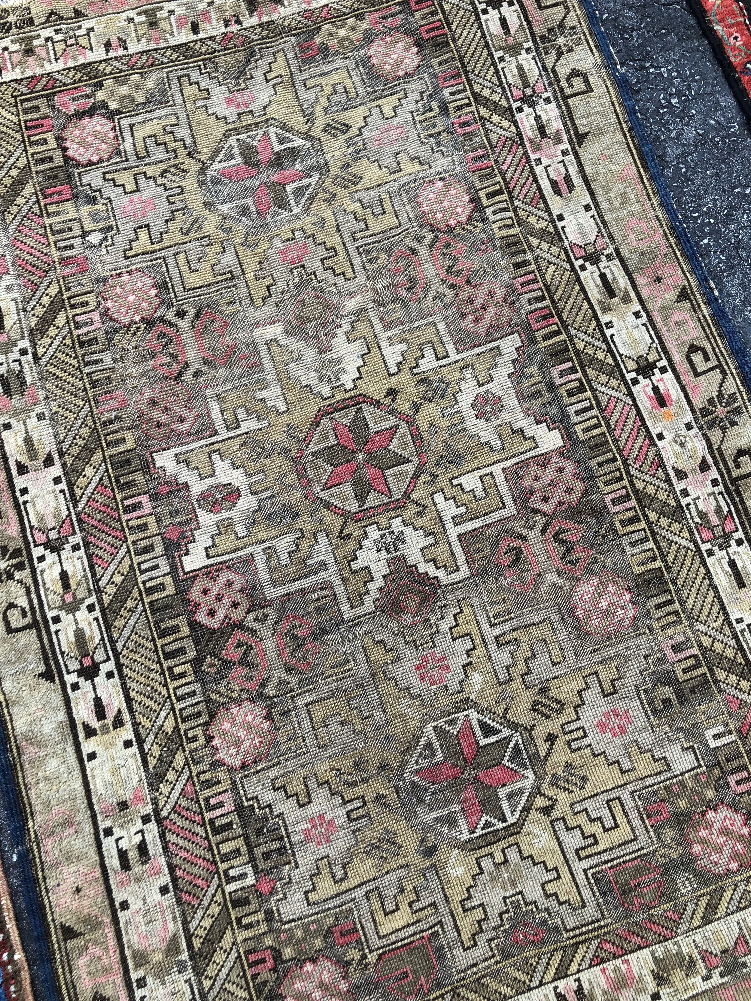 2D73389D-9105-4EFC-938C-C5F37D02C011