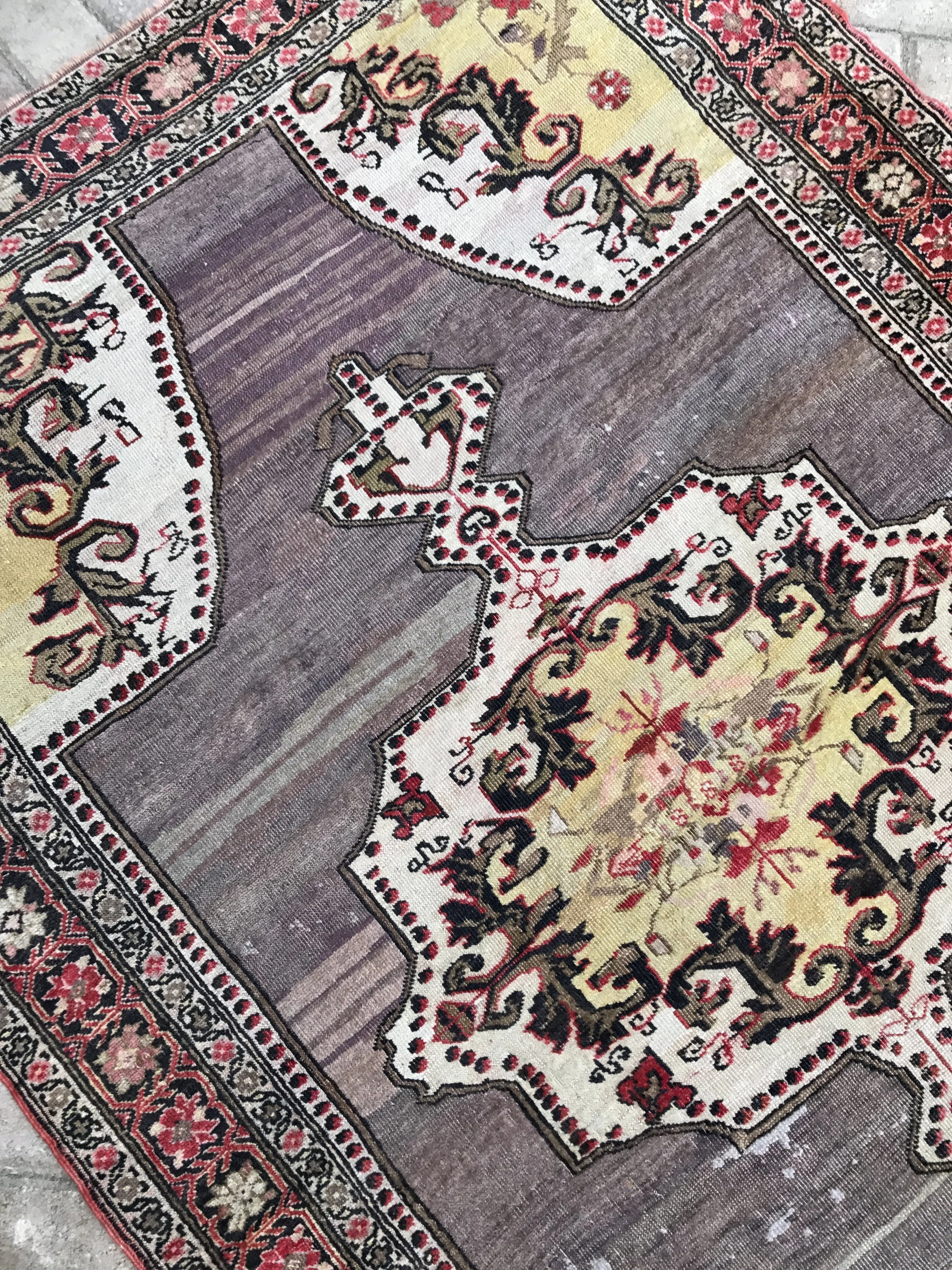 E9907EE6-2B8F-4FF5-AE7F-57222C882116