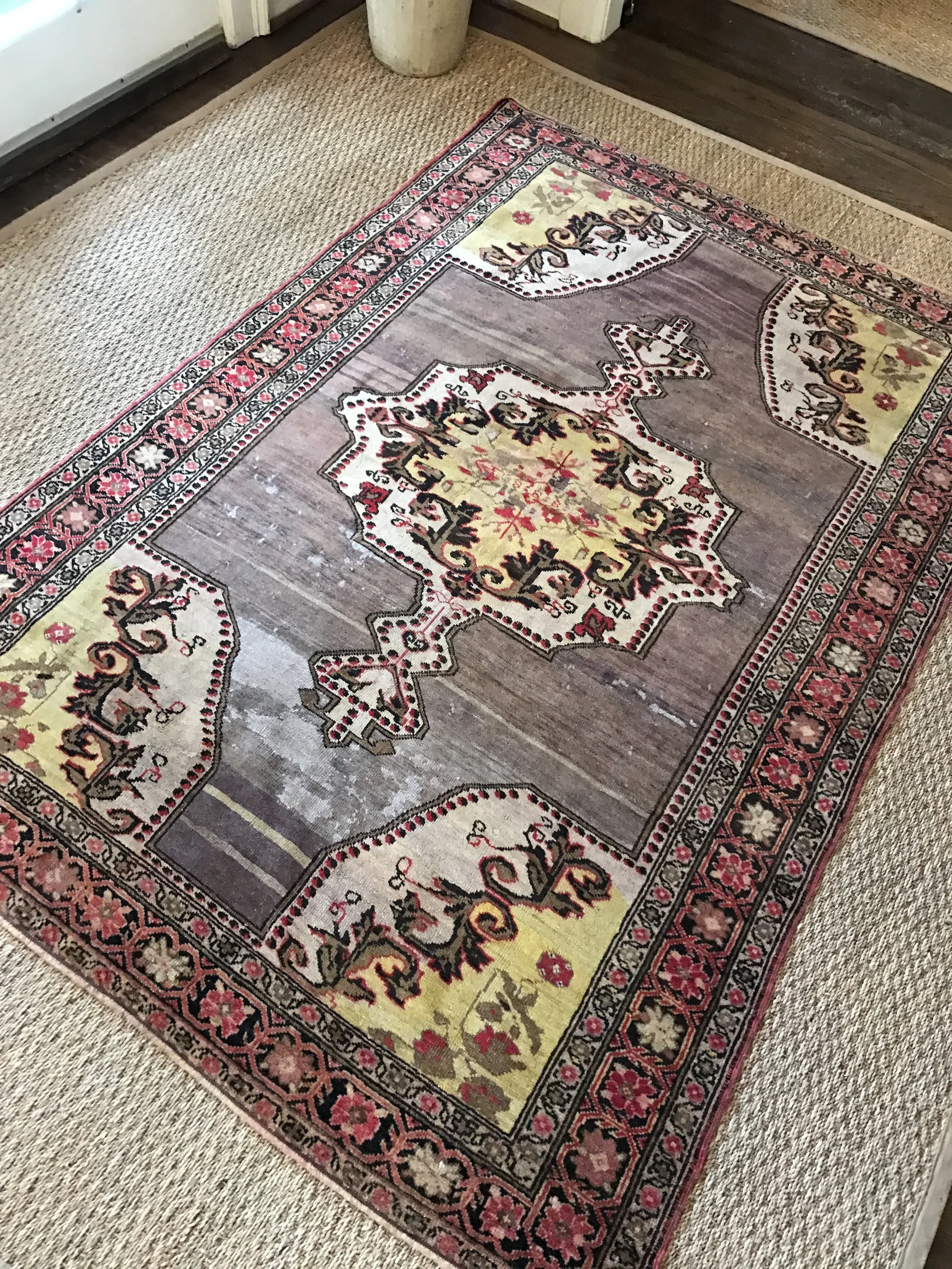 A6DC80D7-C793-40F7-9190-F50885B57E9C