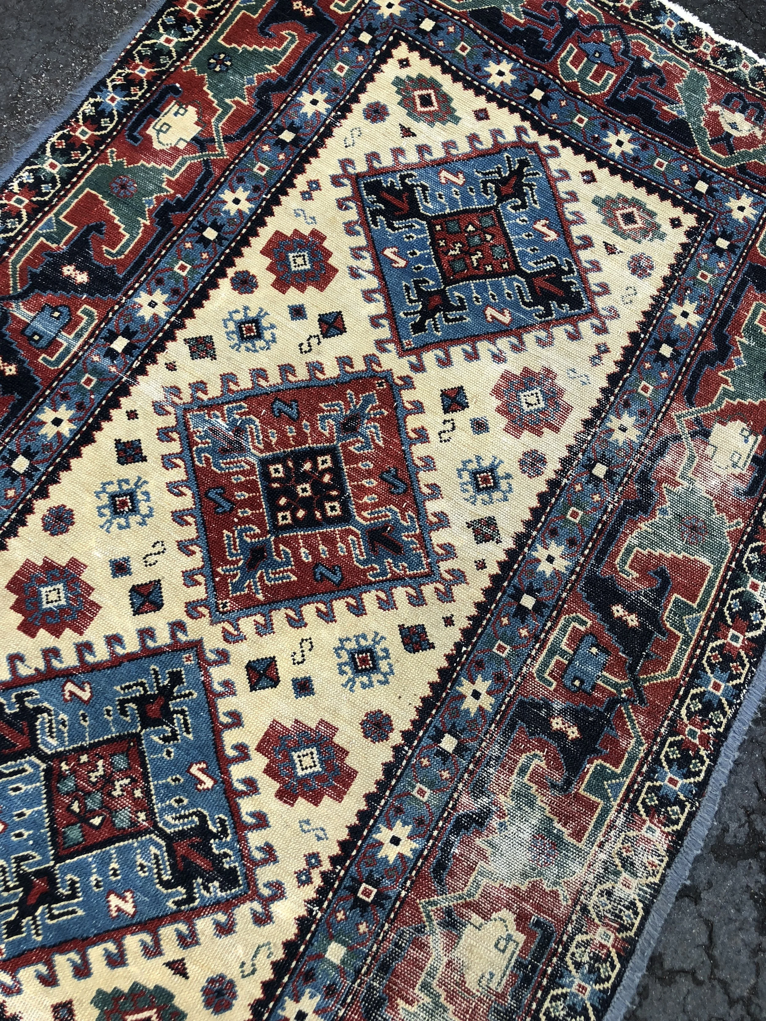 C3676D2C-79E1-4AAD-B05A-118F9A05897E