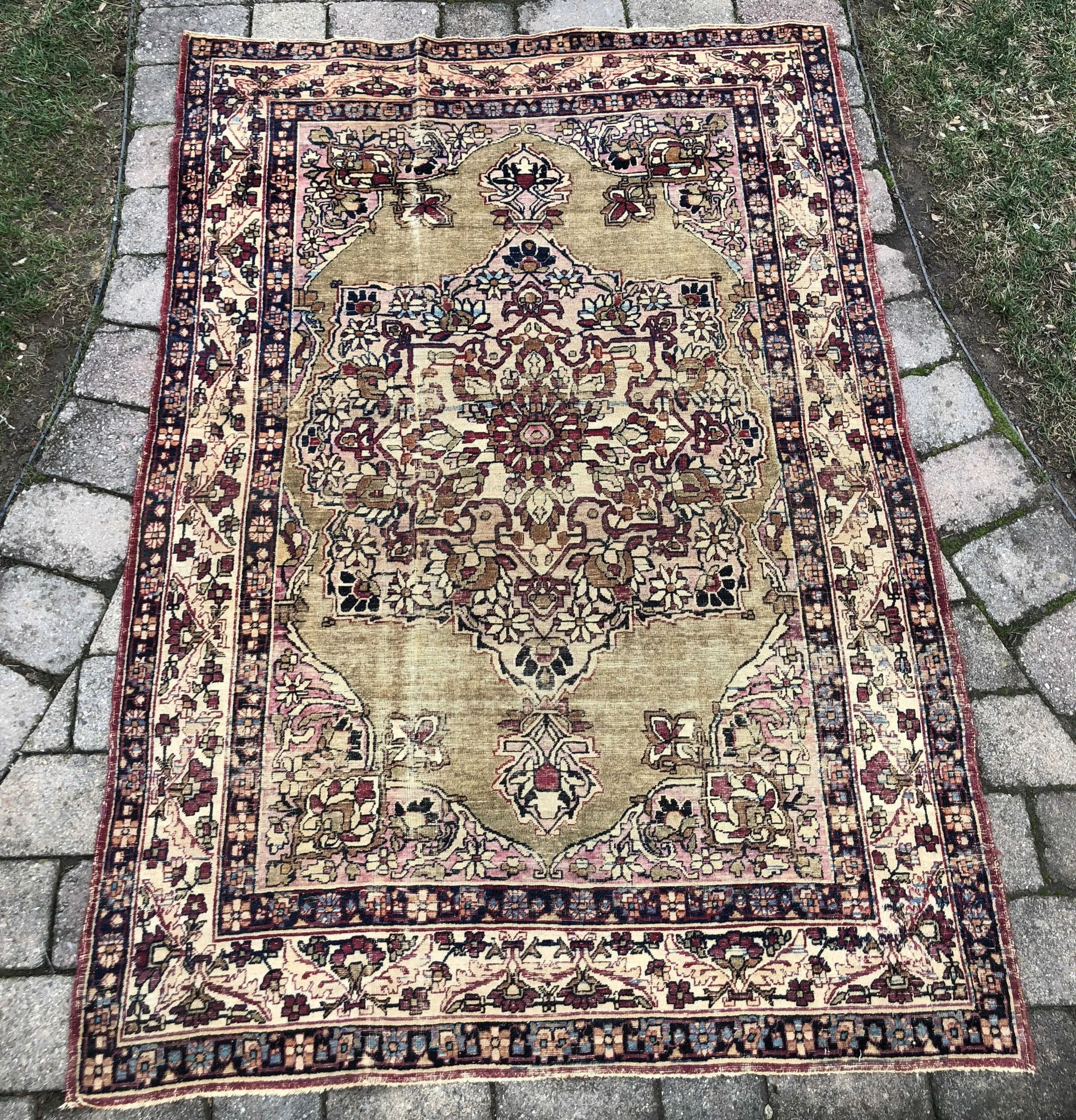 83C4F116-1AD1-409E-8473-E5965F496B9F