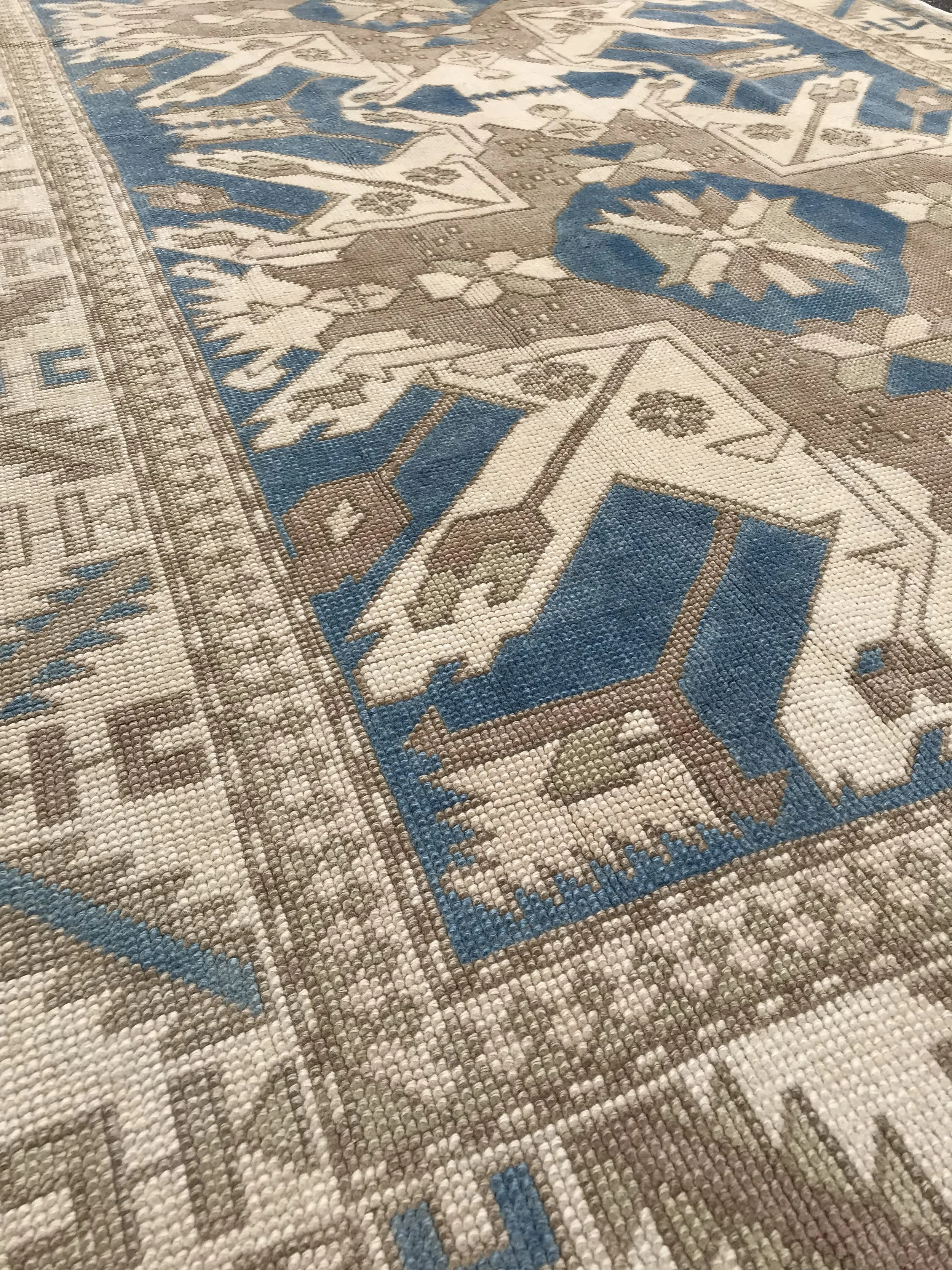 989D28CC-29E0-4B29-8D3C-178A4C839F99