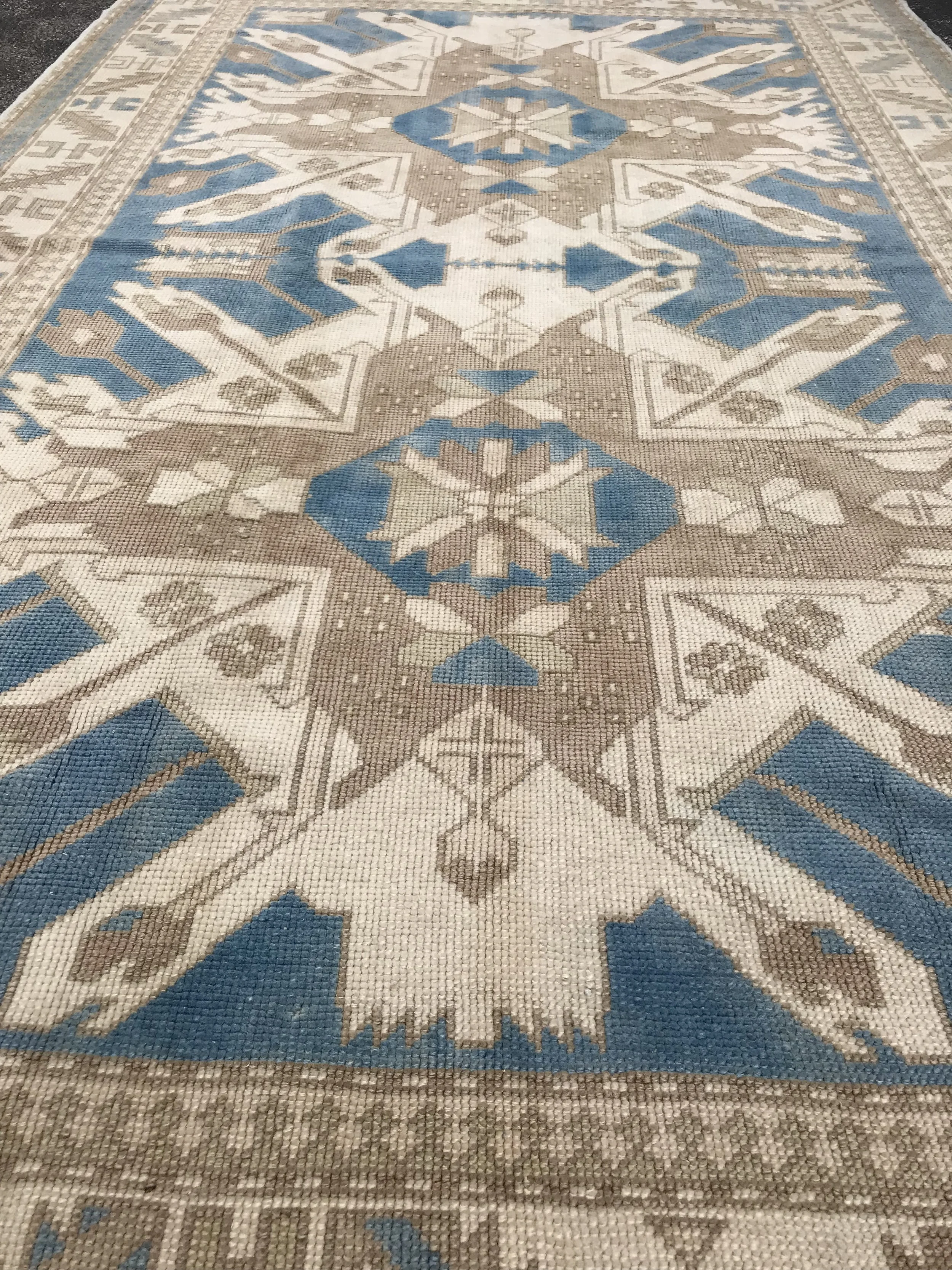 049F1E9C-D14C-4E8F-8B4A-86AC29C9F3C6