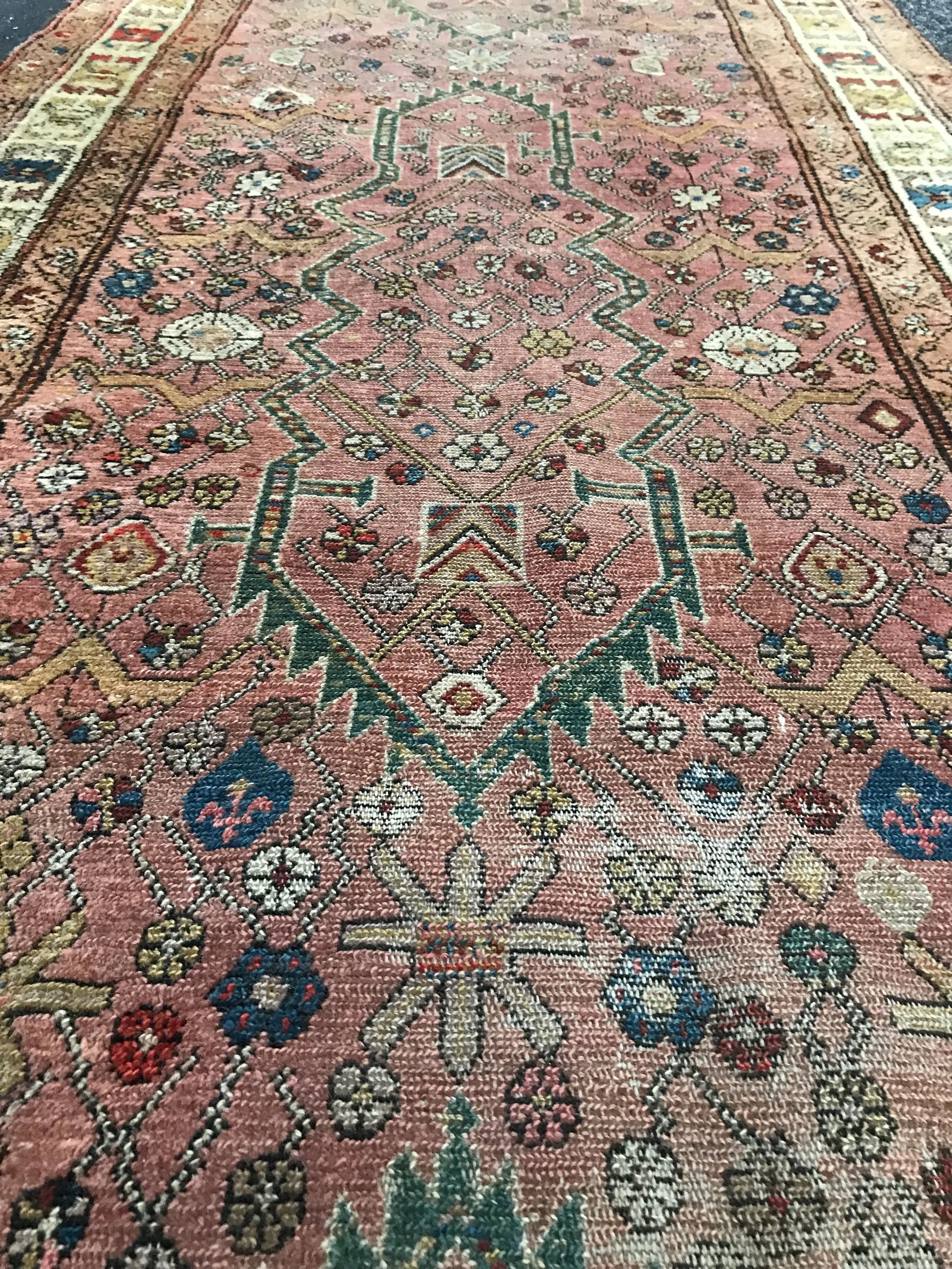 EFB76D79-61E9-483C-86D6-946D6D88E662