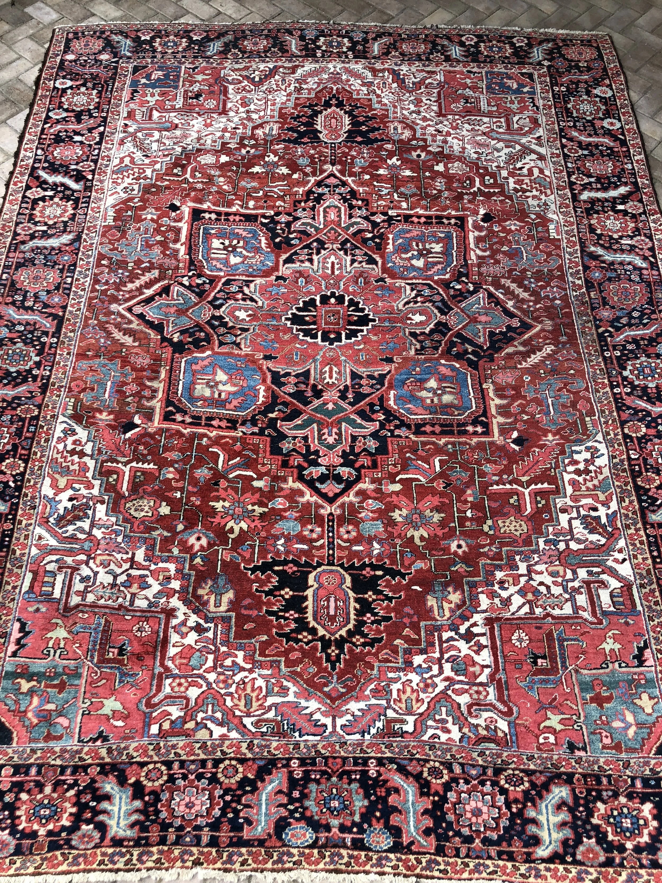 0F5FB305-4F7E-4E55-A775-2E99DBE27BFC