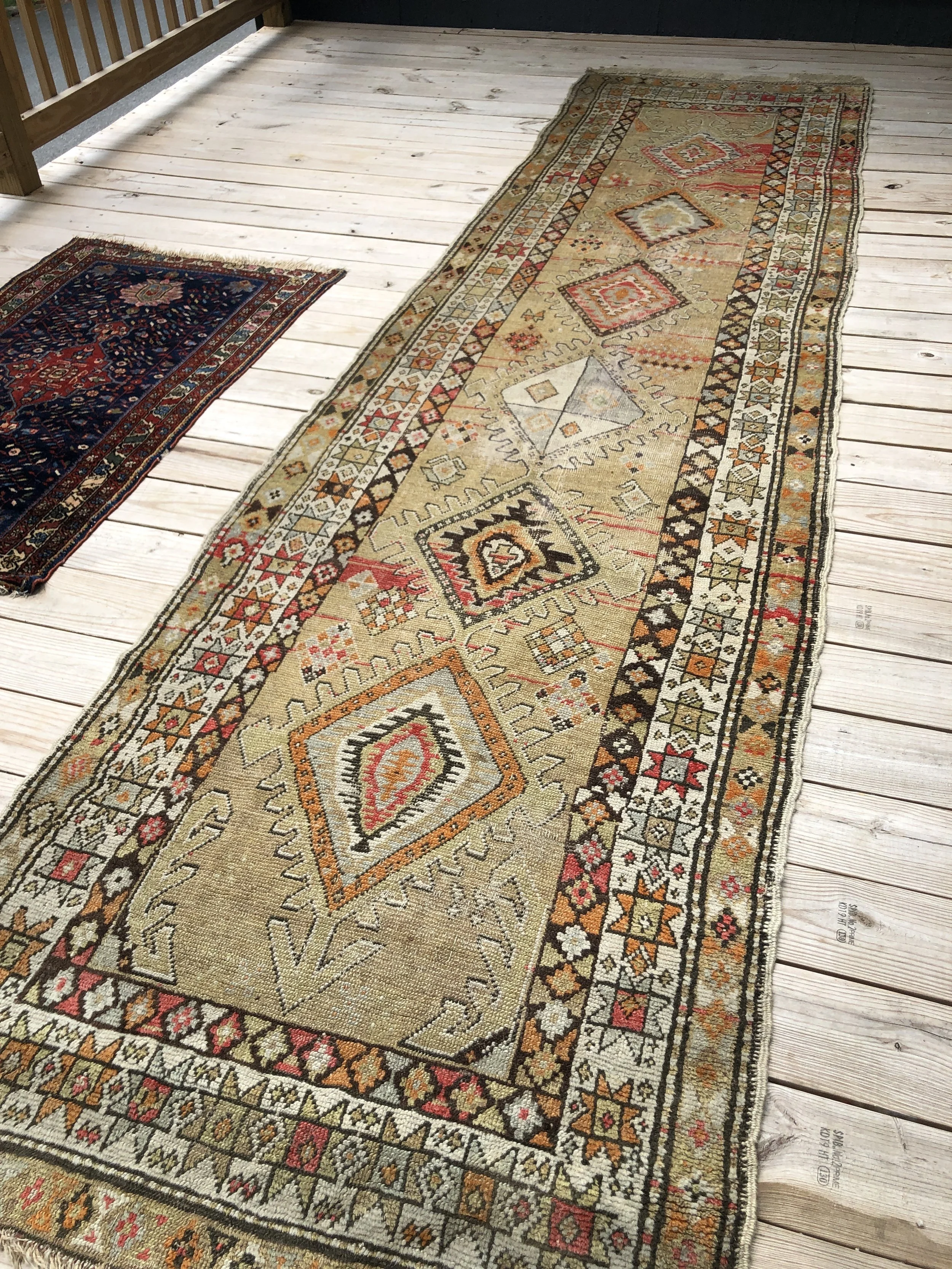 B5C62CEF-70E8-4311-9432-8AA6E9C170FB