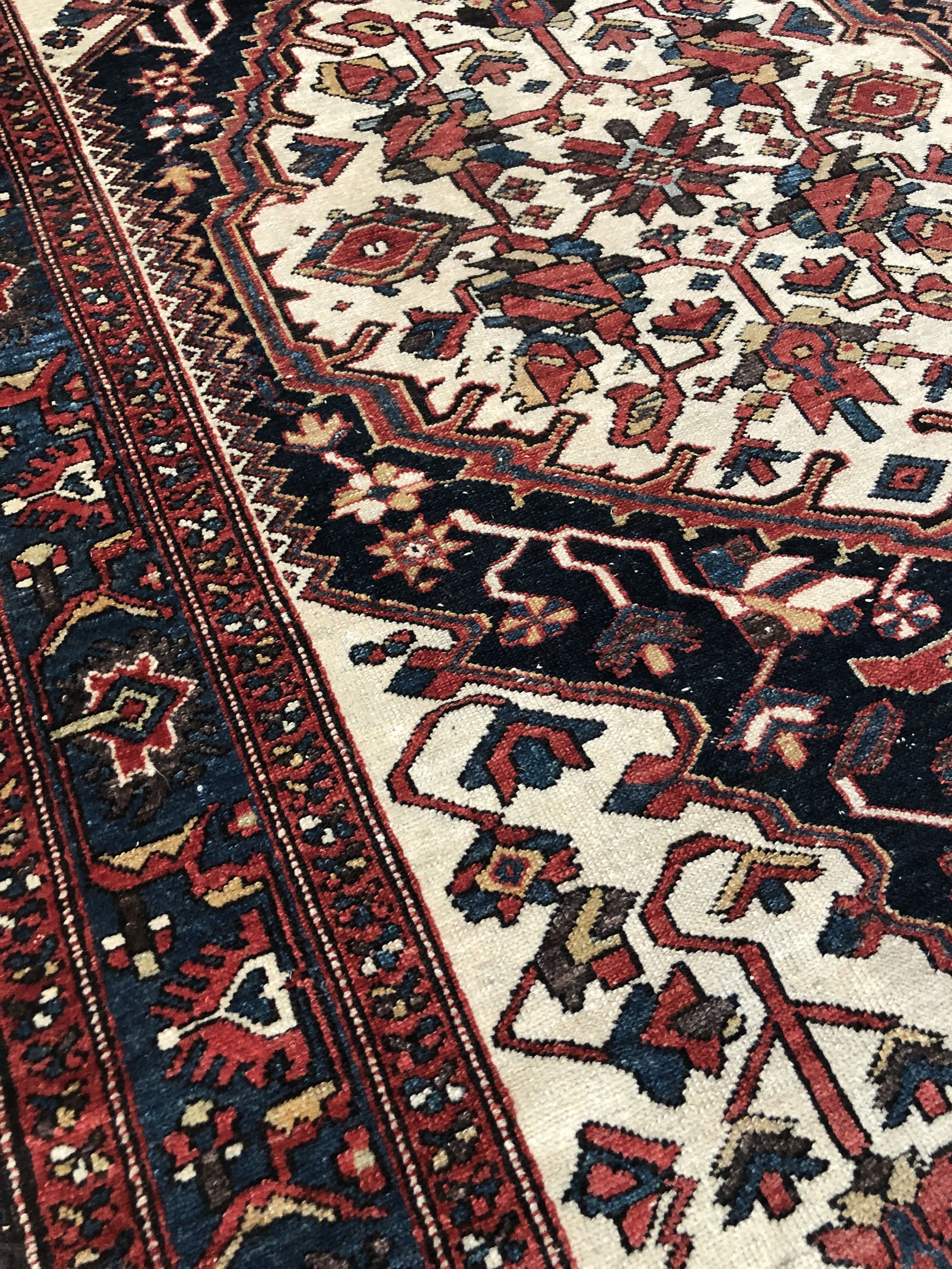 08F79FD6-21FF-4A6D-8A27-3A3756392932