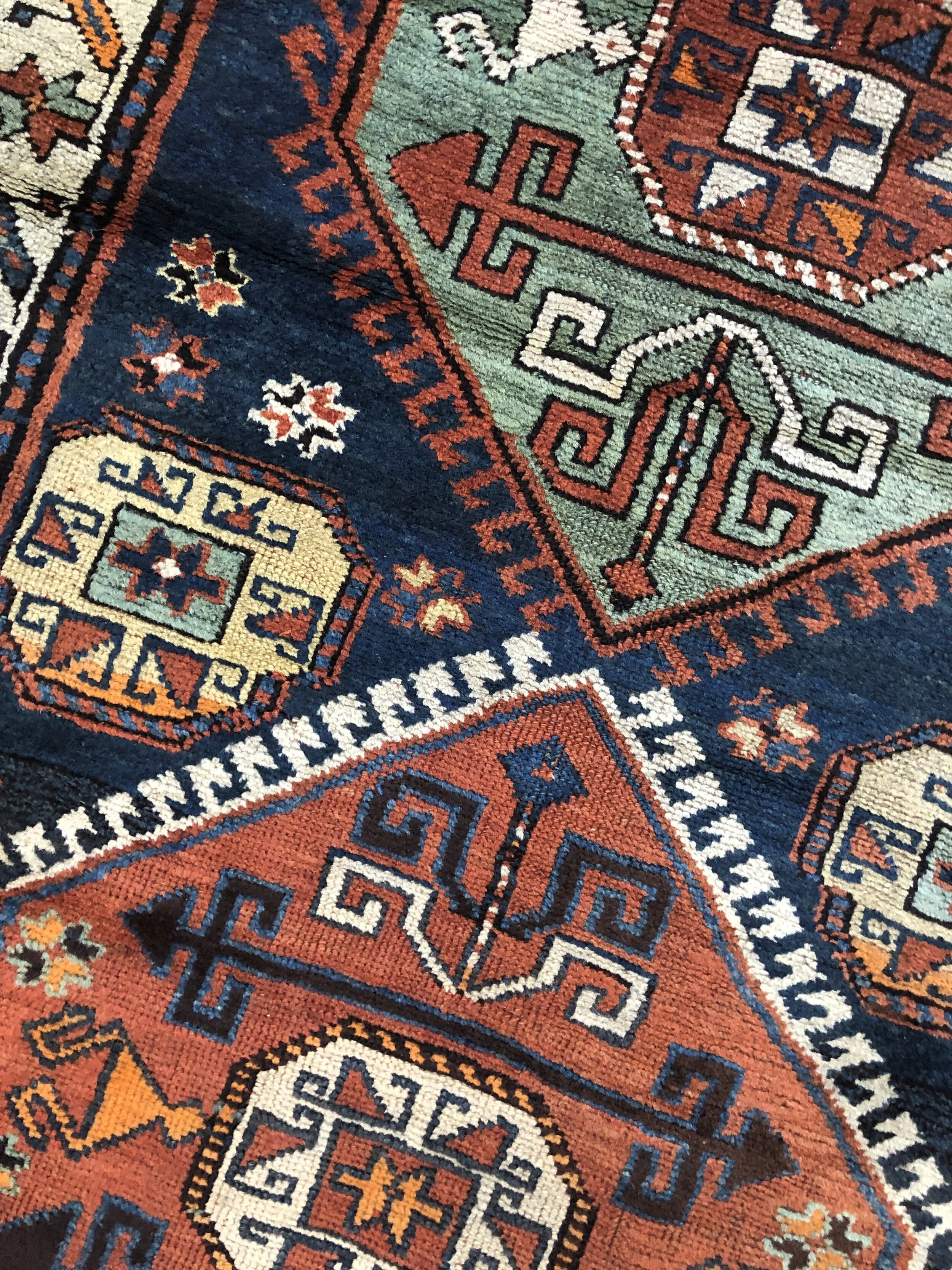 0501D958-1CB9-4FE3-93AD-B1E3E1B3F075