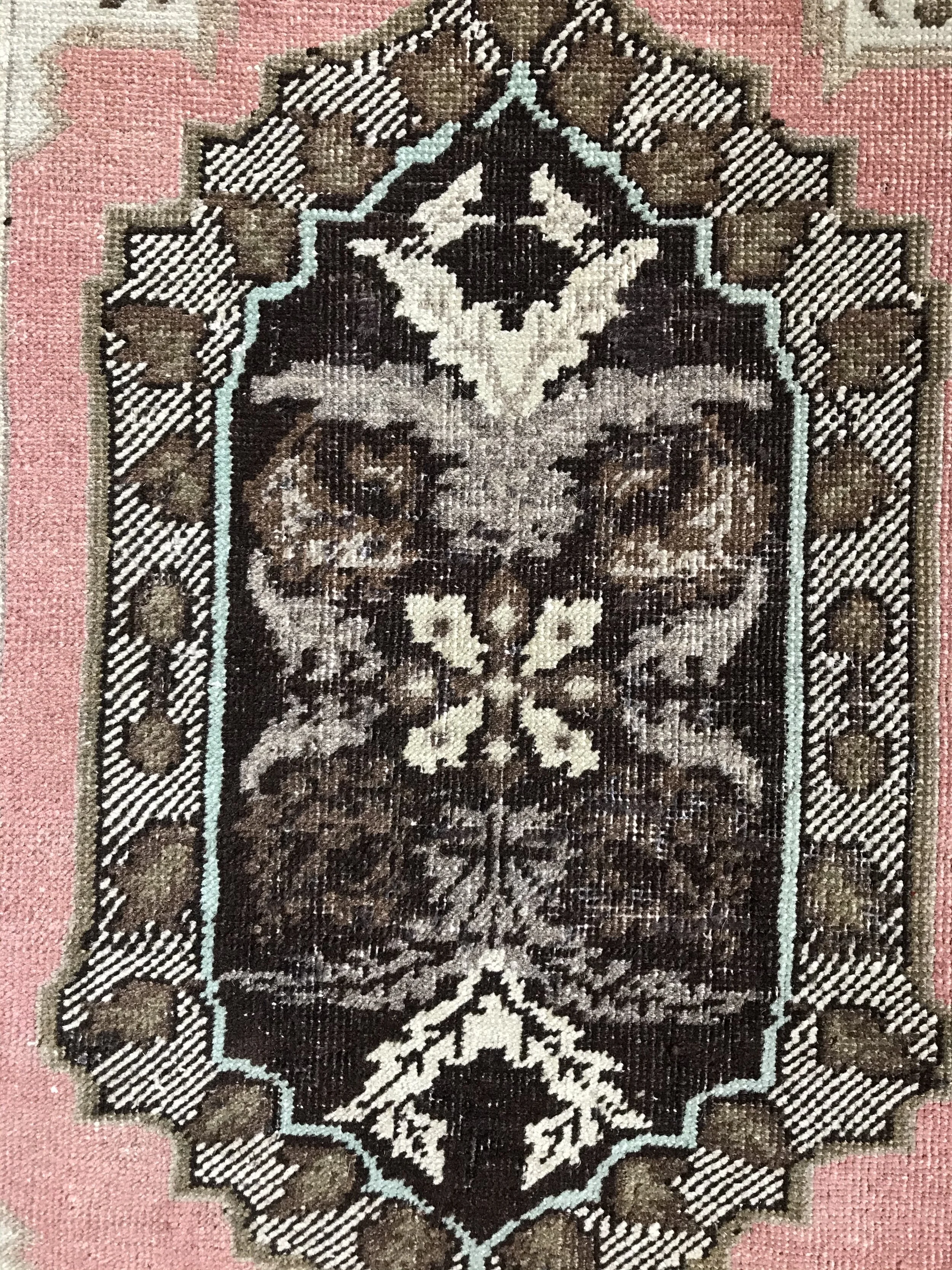 551A98D7-E9AF-44DC-9A3A-FB57B15CBB65