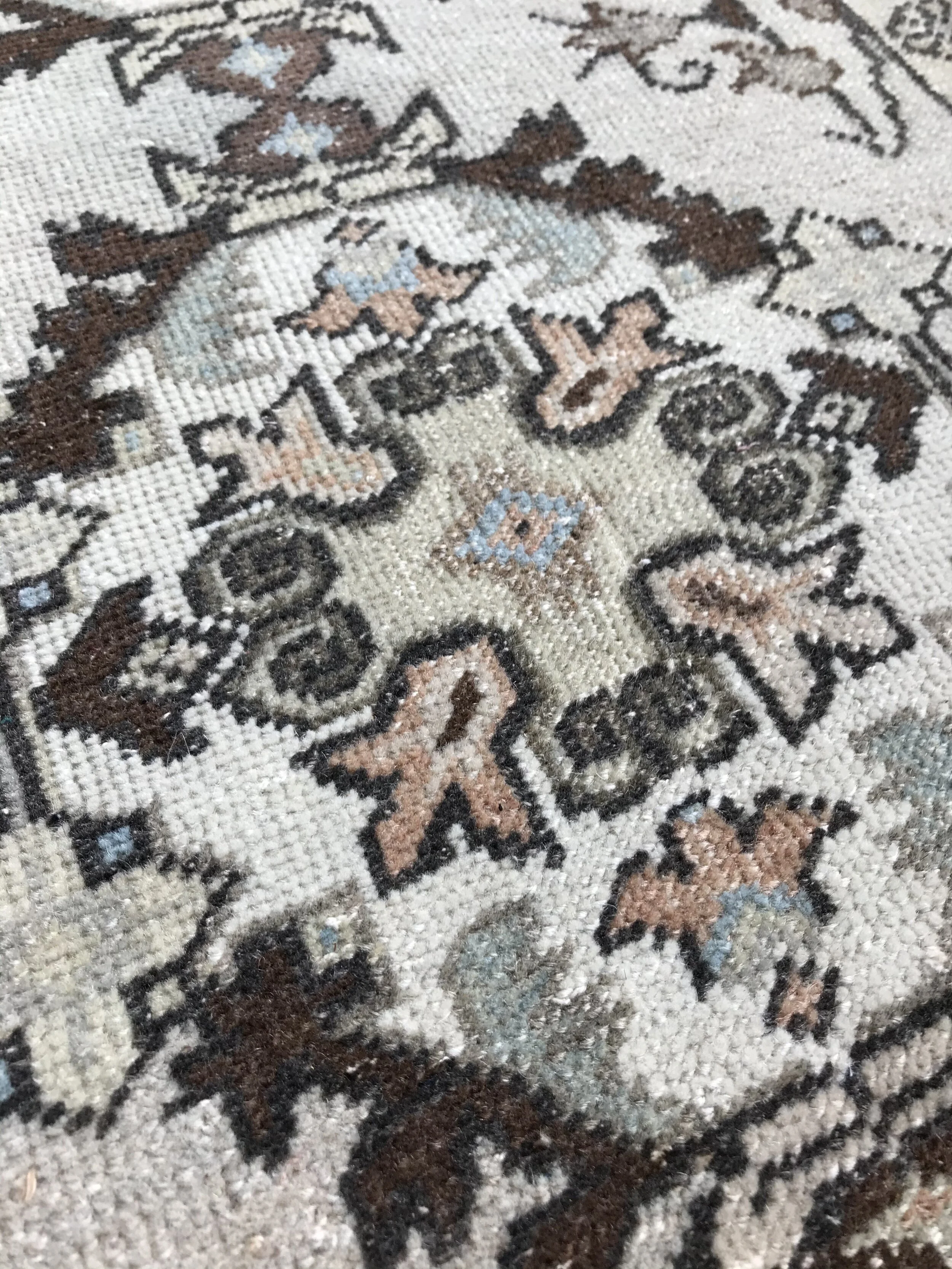 D8F0B562-87A9-4E02-BB1B-07FD3B6372FF