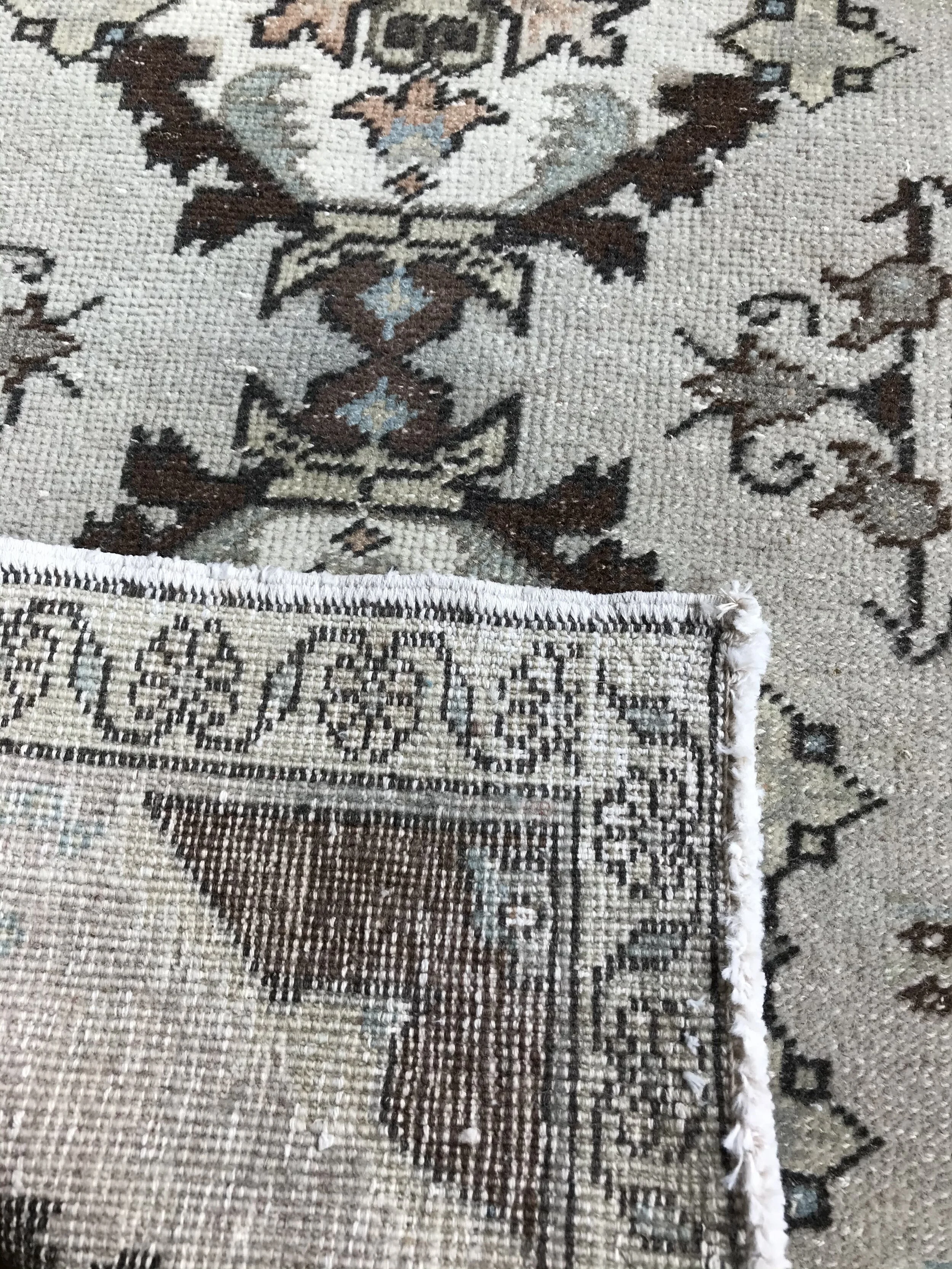 7091174D-8CAF-4DAB-B595-DD2785AEF61D