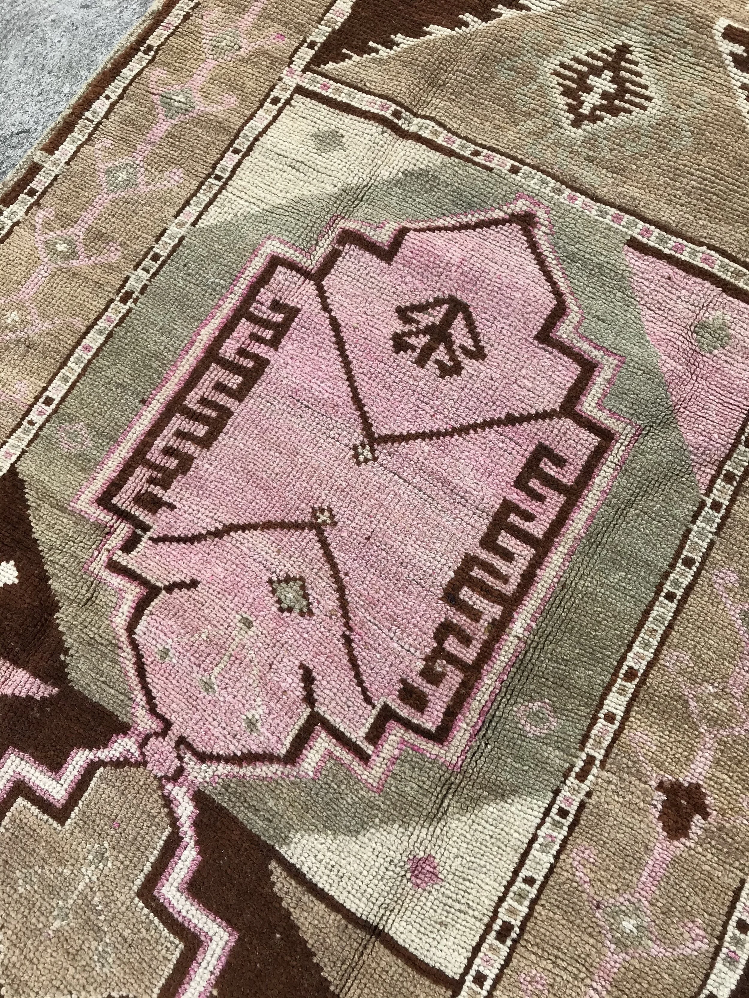 71432CD5-0035-48DA-9930-369C9C8E3FB2