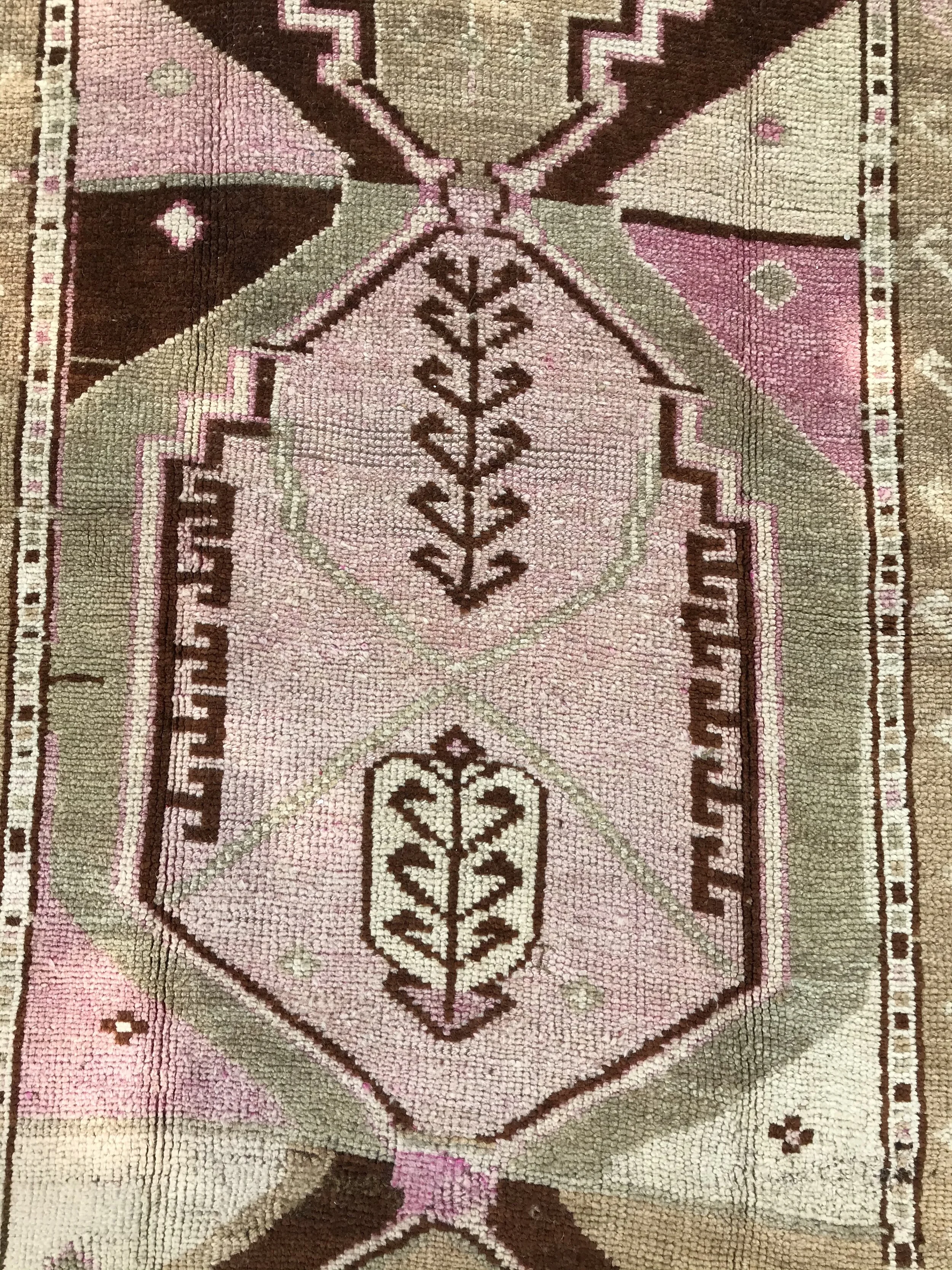 9F6BDAC7-9D1B-4C89-AB5B-8F45D46E25B9