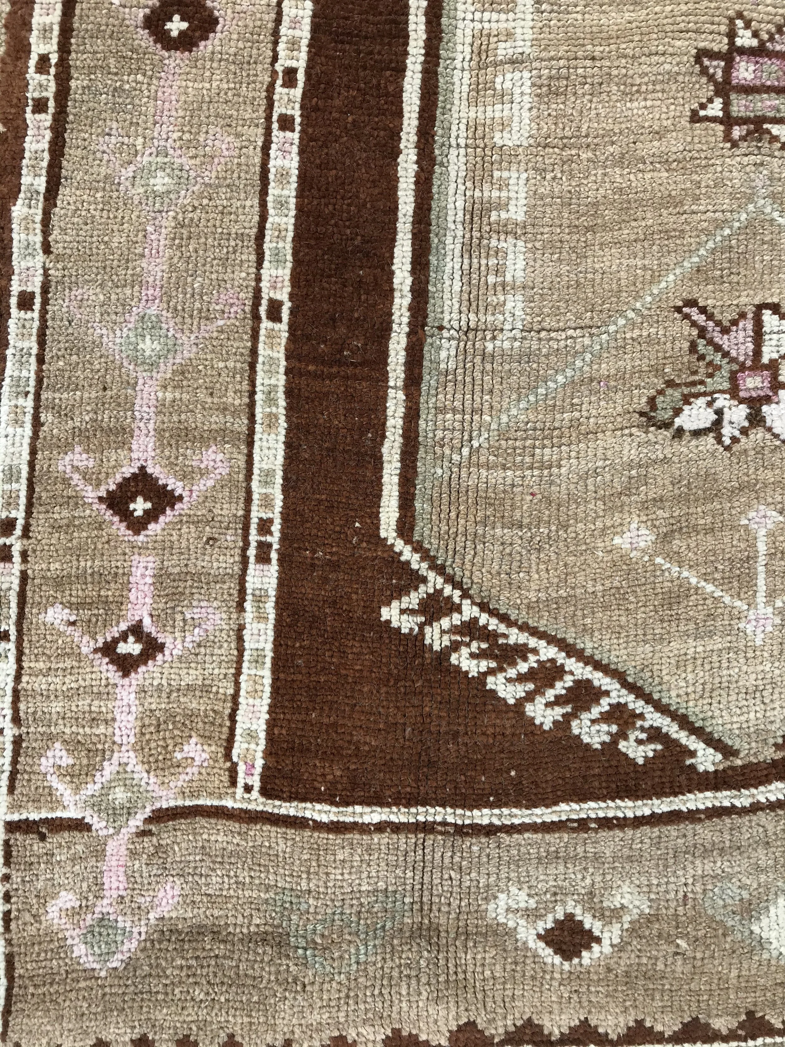 1BFE3706-9CAD-4754-935D-44C52F9741CB